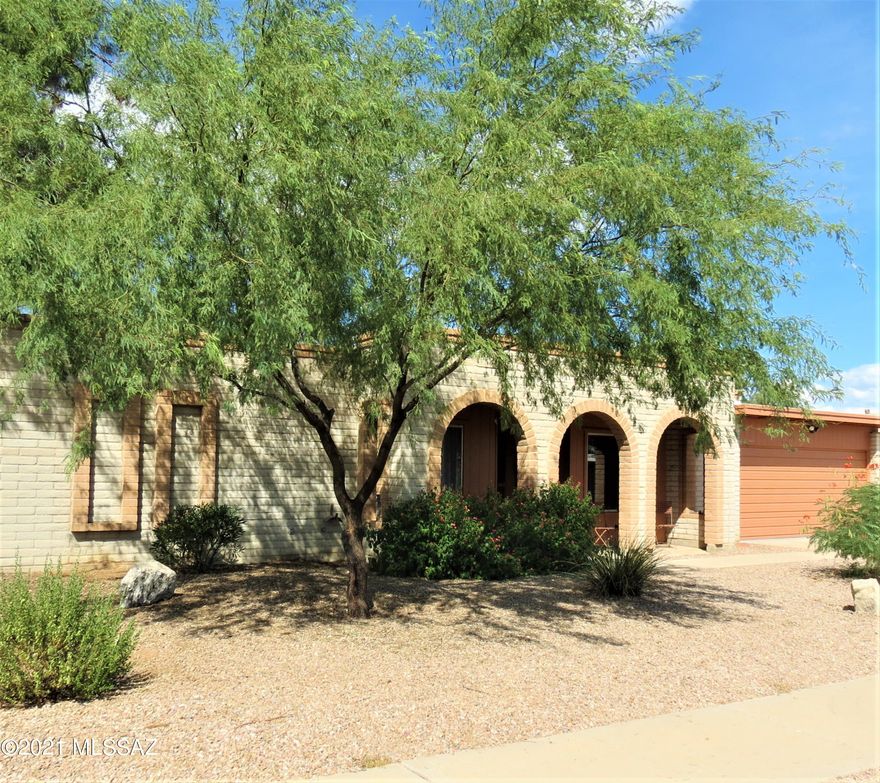 Masonry 3 bedroom 2 bath on a quiet cul-de-sac street and walking distance to elementary school. Well cared for and maintained with satillo tile and vinyl plank flooring, stainless appliances, fireplace, and 2 walk in closets. There is covered patio, mature landscape, and nearly new spa to enjoy. There are 2 storage sheds and separate dog run area. The garage has a commercial grade evaporative cooler and extra storage room. The roof has 5 years remaining on the warranty.