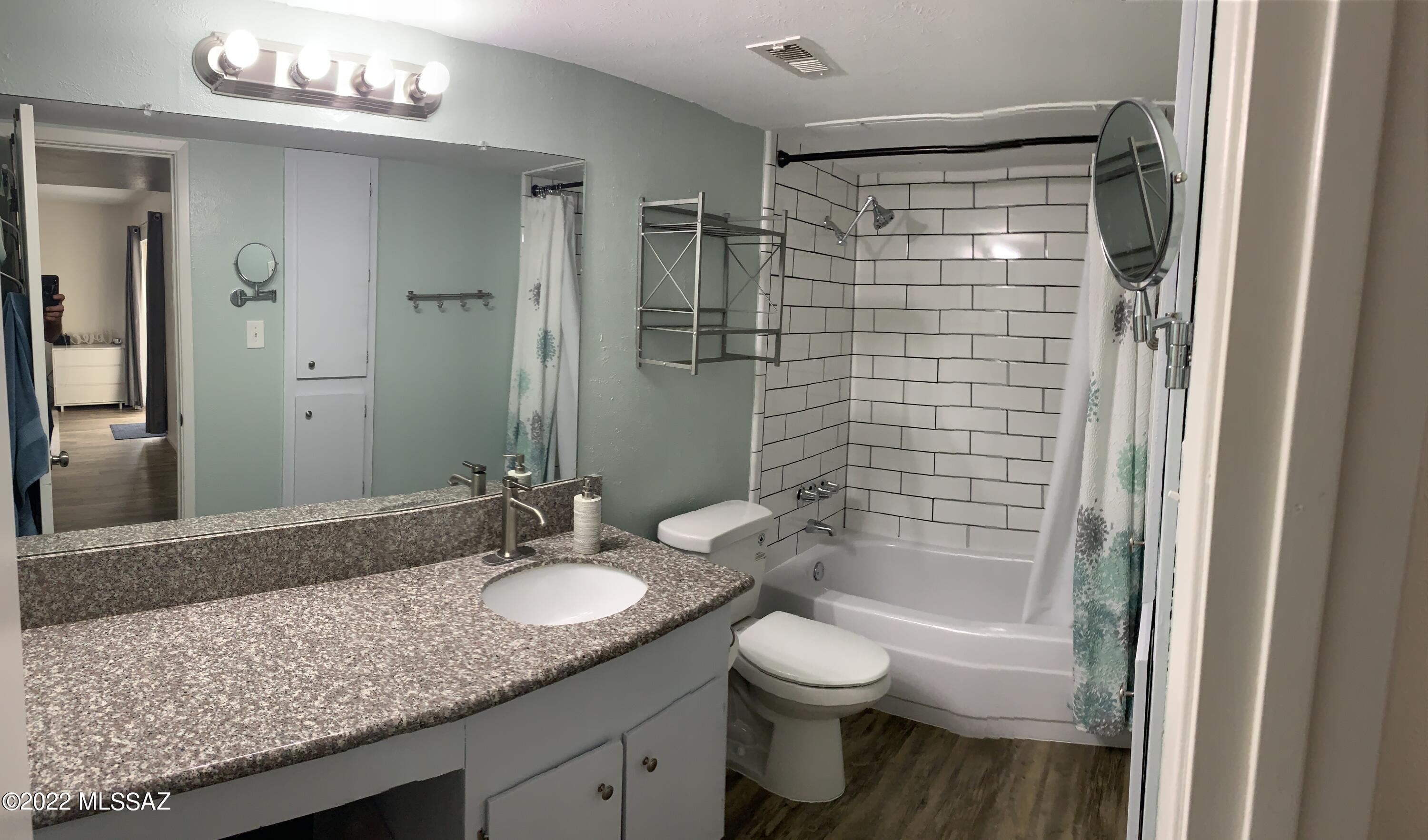 Las Colinas Condominiums - Residential