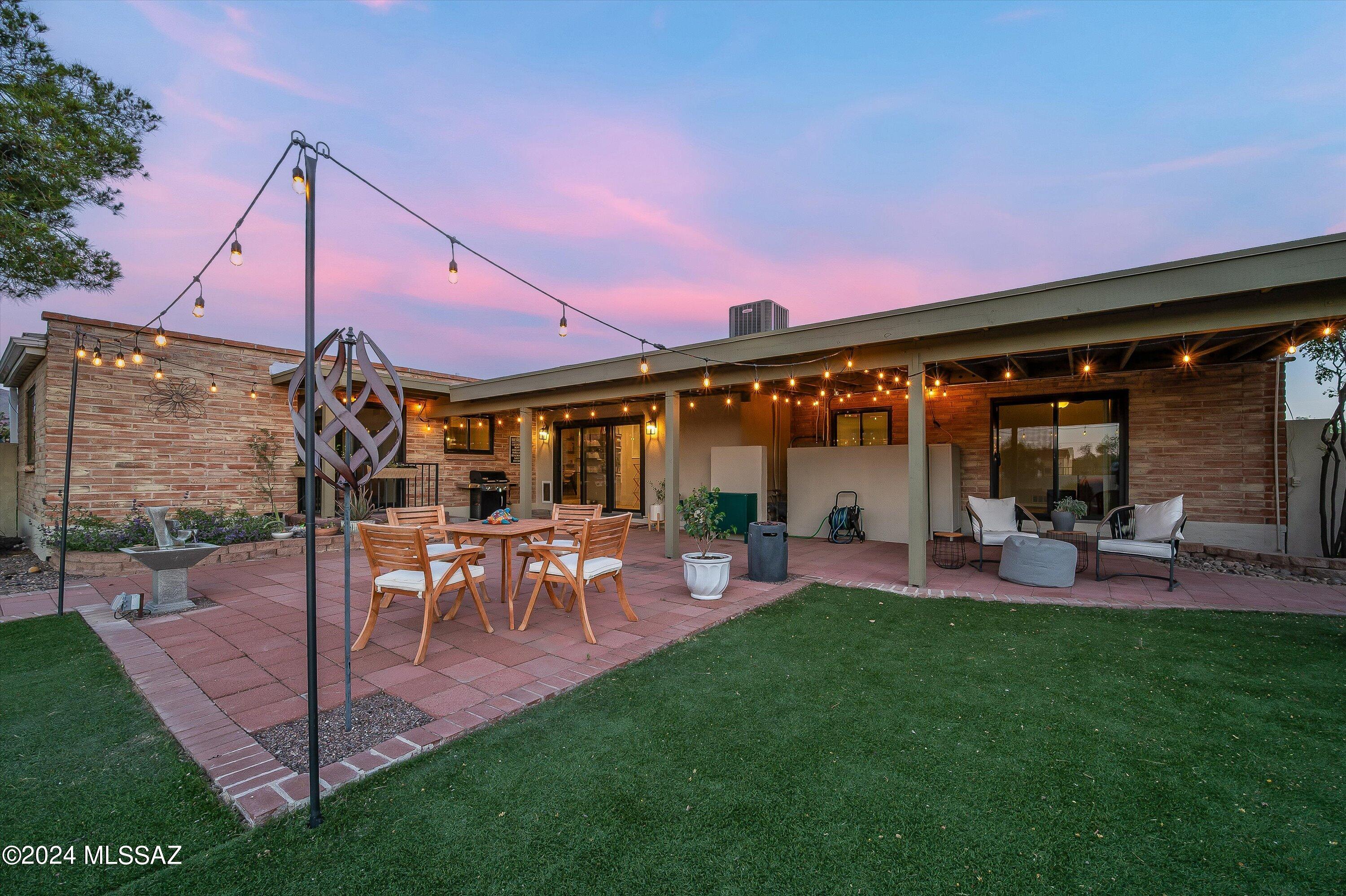 Sunset Manor(1-92) - Residential