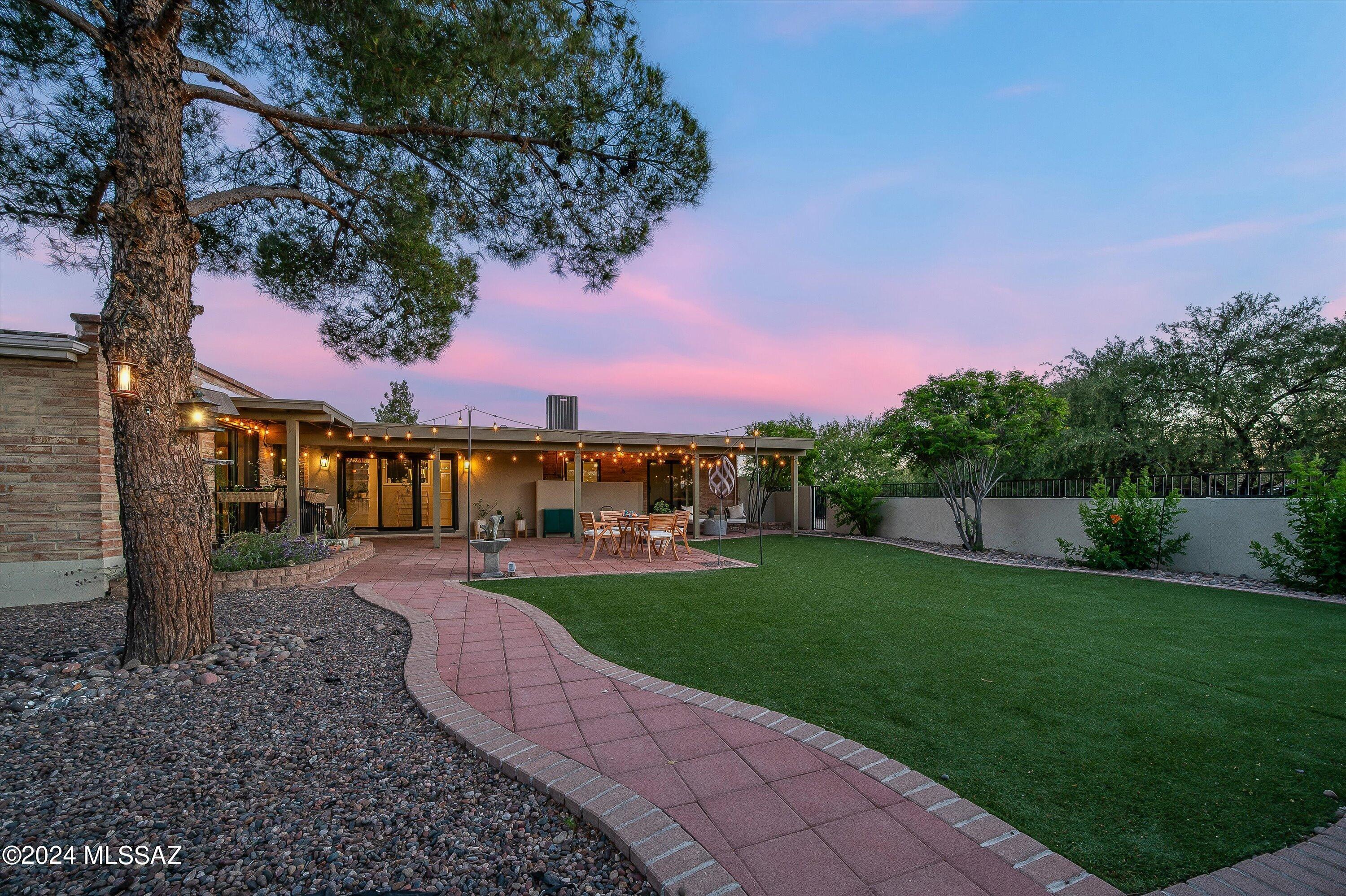 Sunset Manor(1-92) - Residential