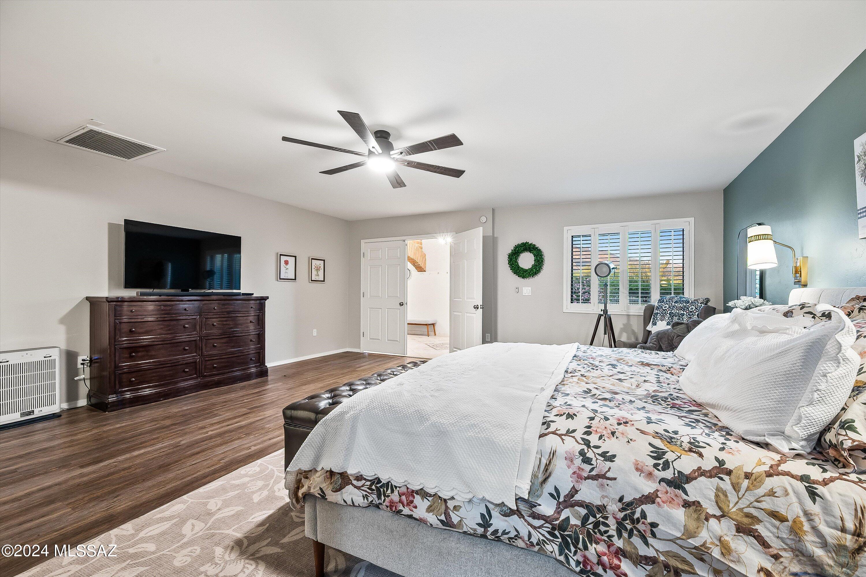 Sunset Manor(1-92) - Residential