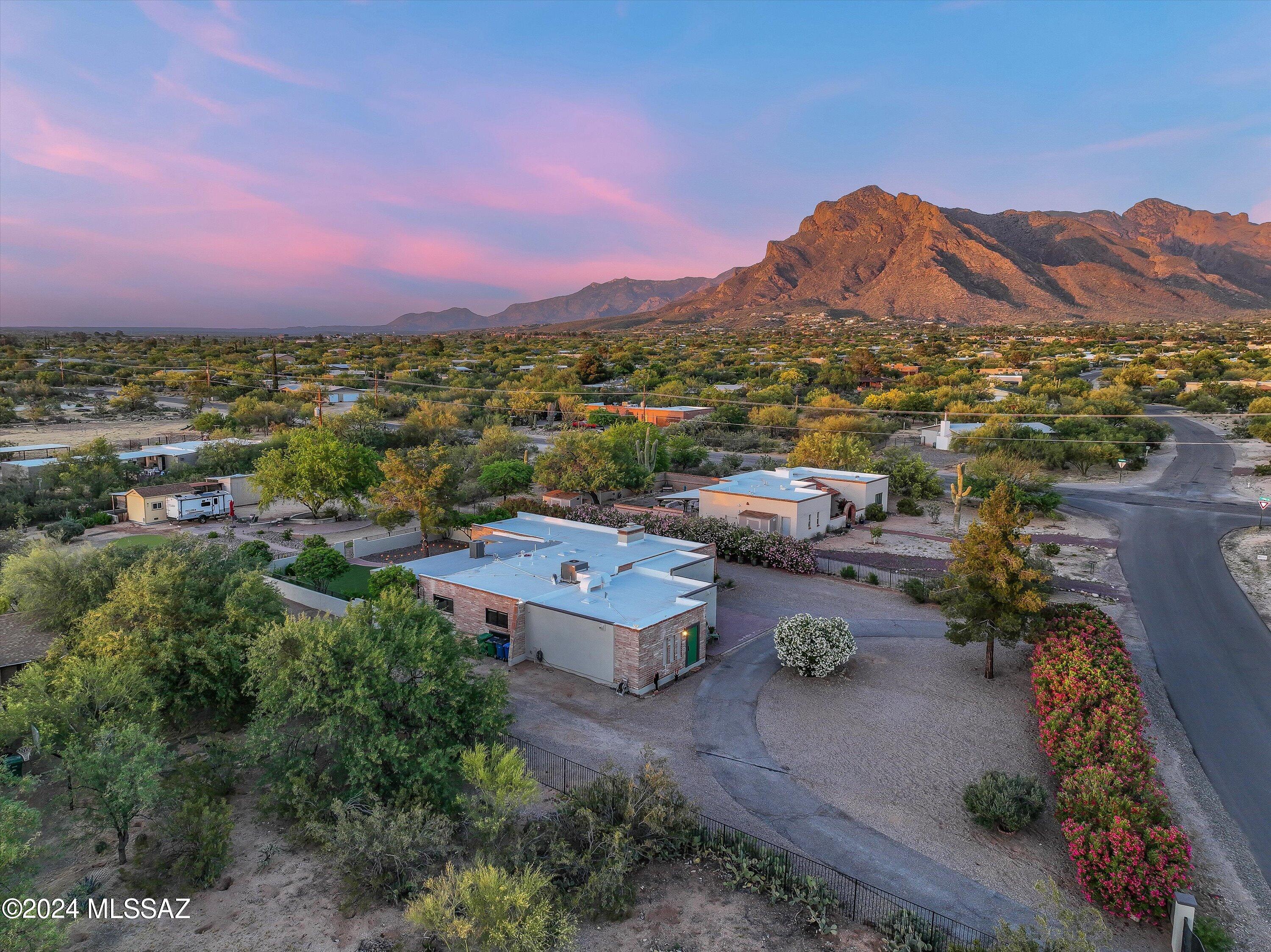 Sunset Manor(1-92) - Residential