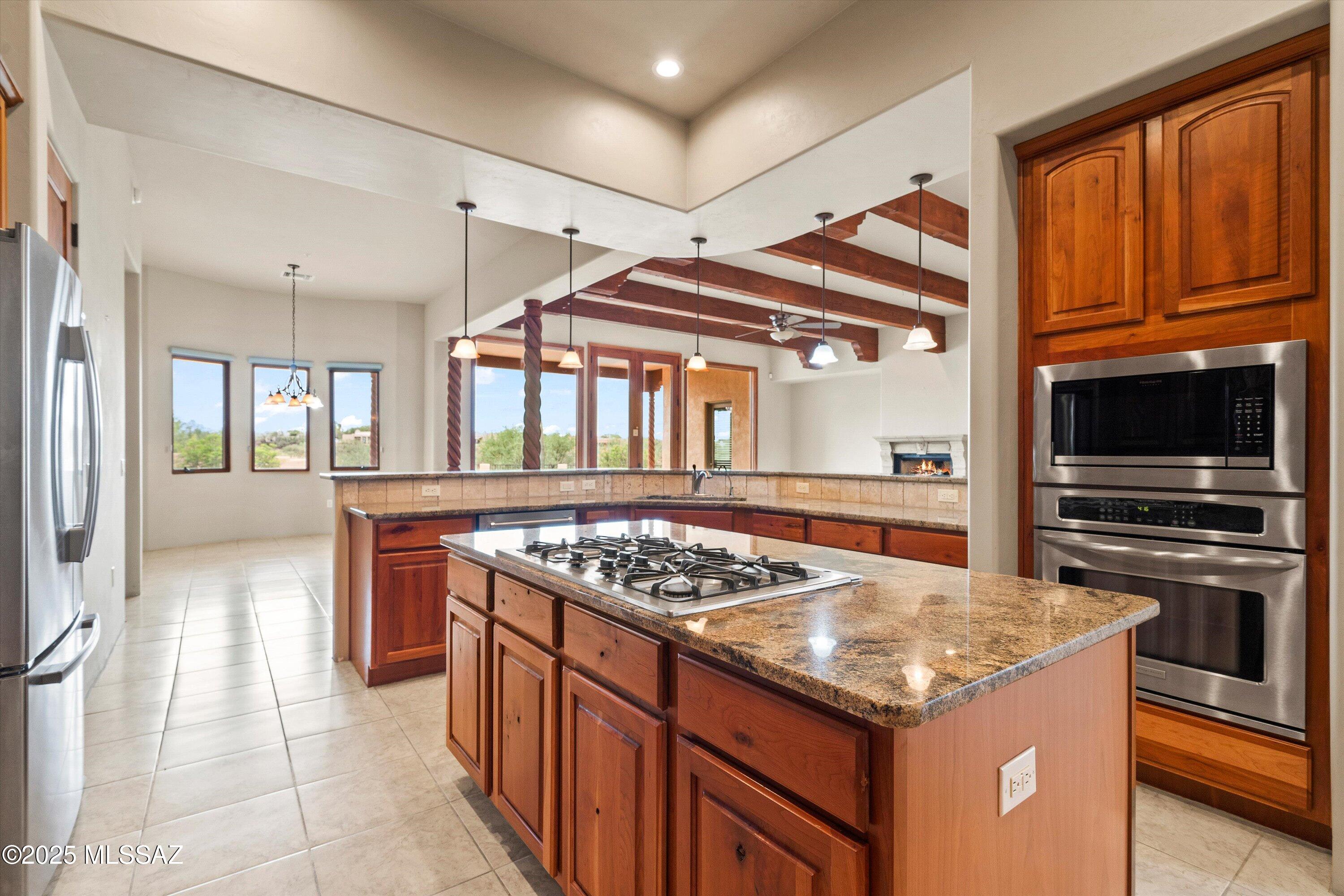 1547 S Walnut Spring Place