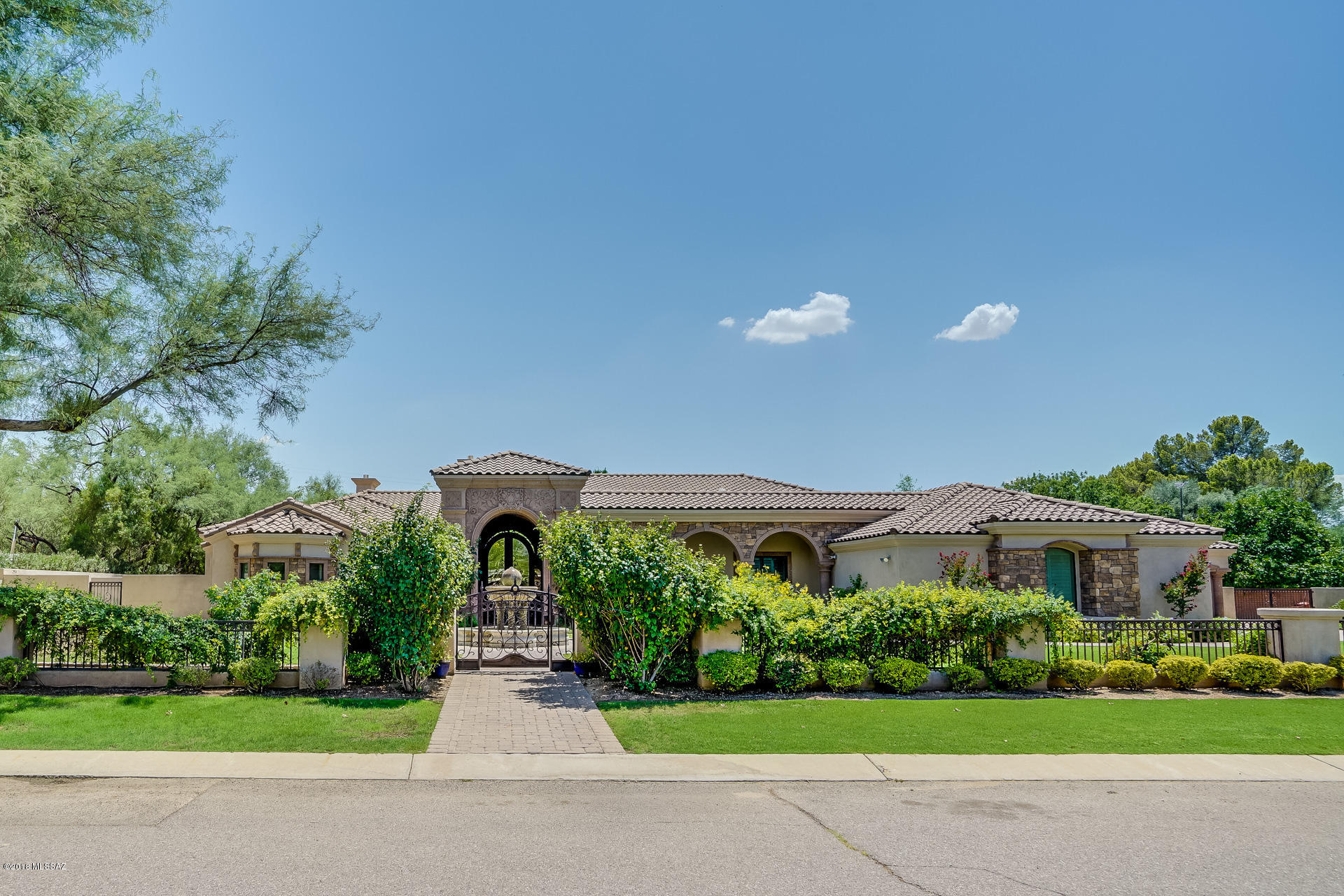 Country Club Estates NO. 1 - Residential