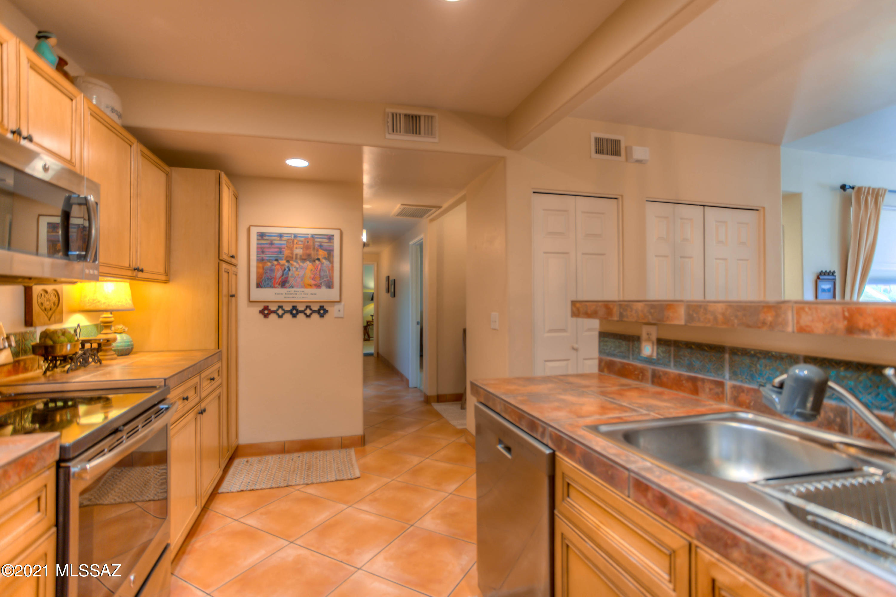 Reflections in the Catalina Condominium - Residential