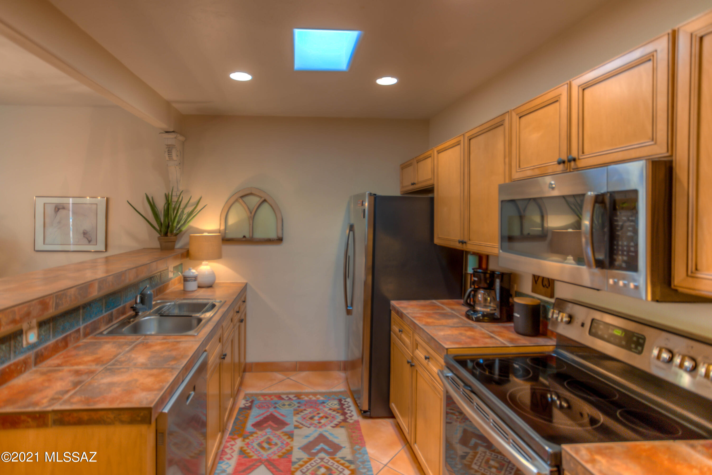 Reflections in the Catalina Condominium - Residential