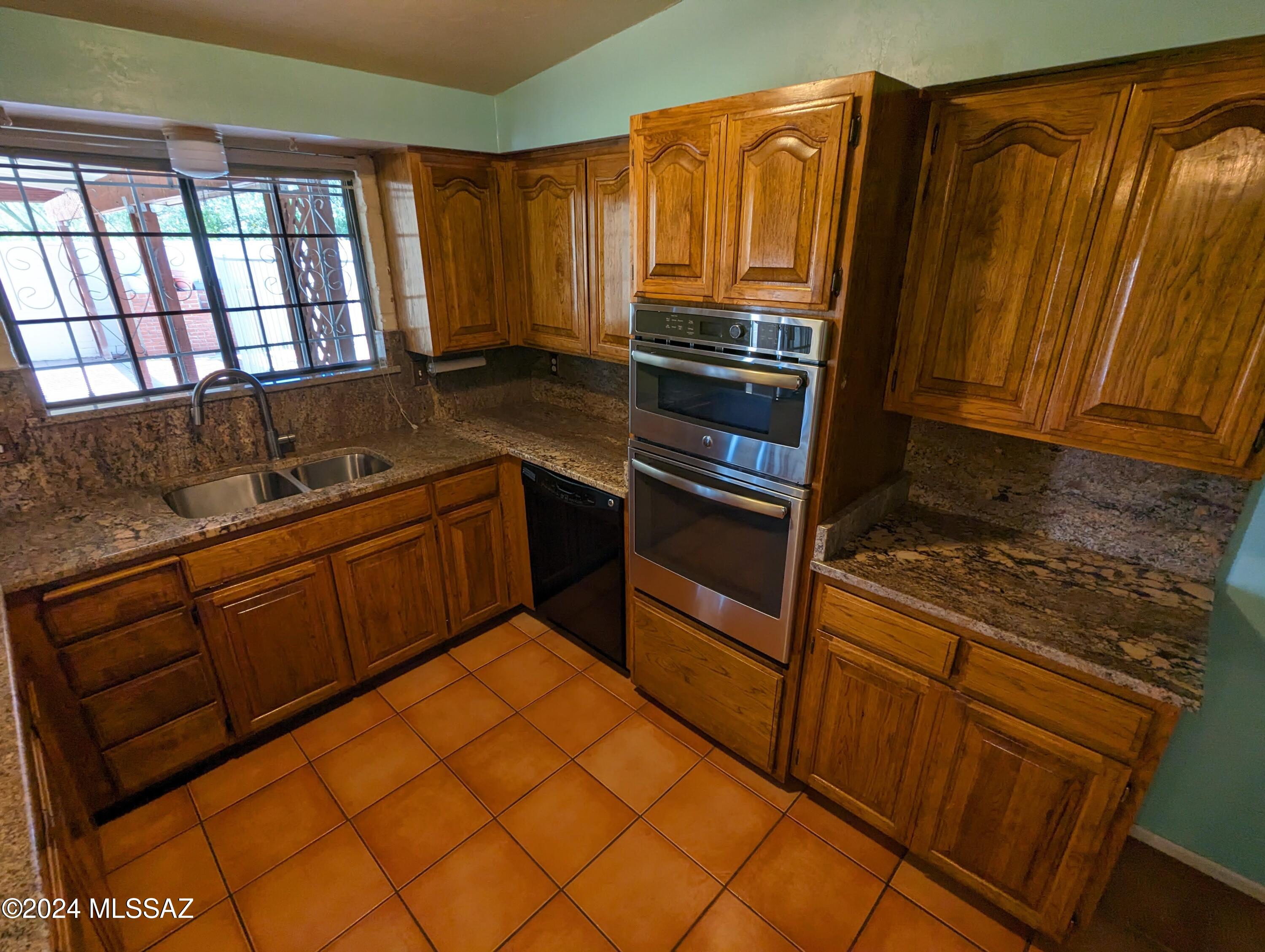 Oracle Foothills Estates NO. 6 (24-34, 38-130) - Residential