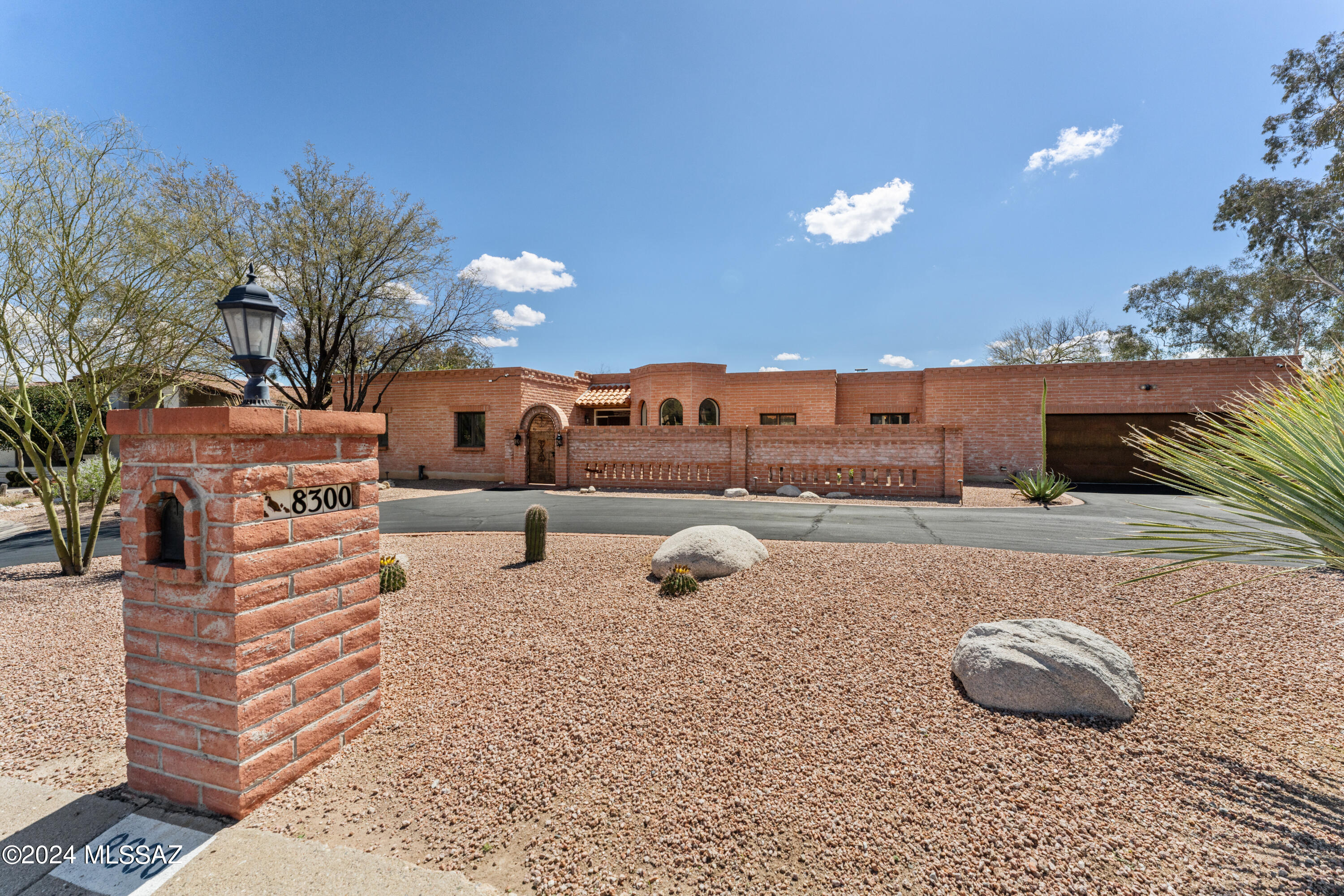 Sabino Vista Hills (159-224) - Residential