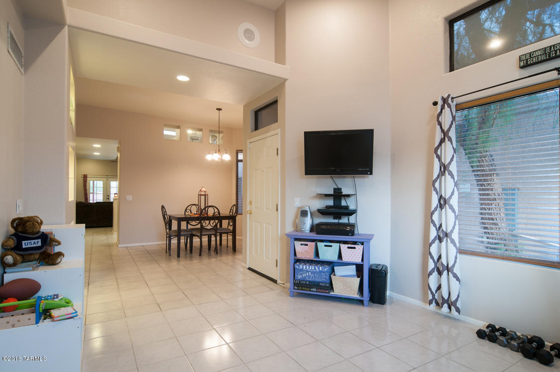 Elliott Homes At Rita Ranch (1-521) - Residential