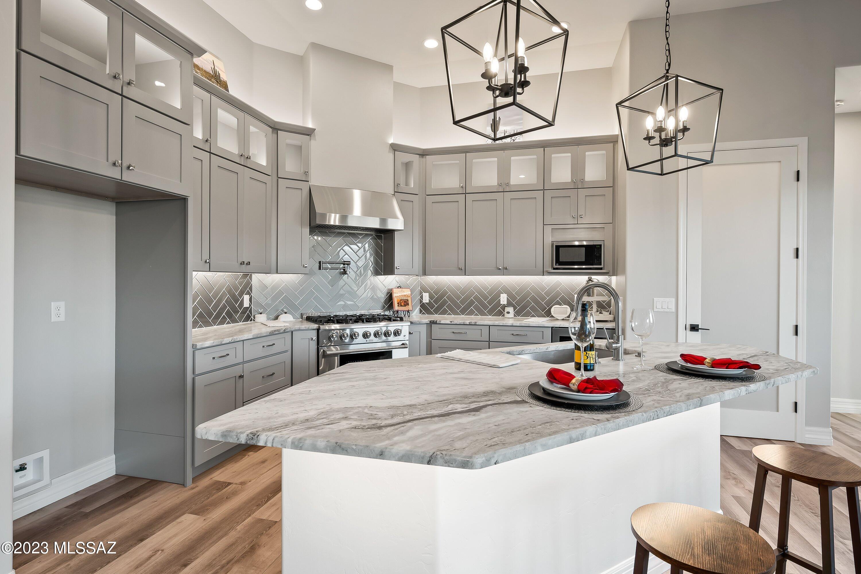 Coyote Creek (1-395) - Residential