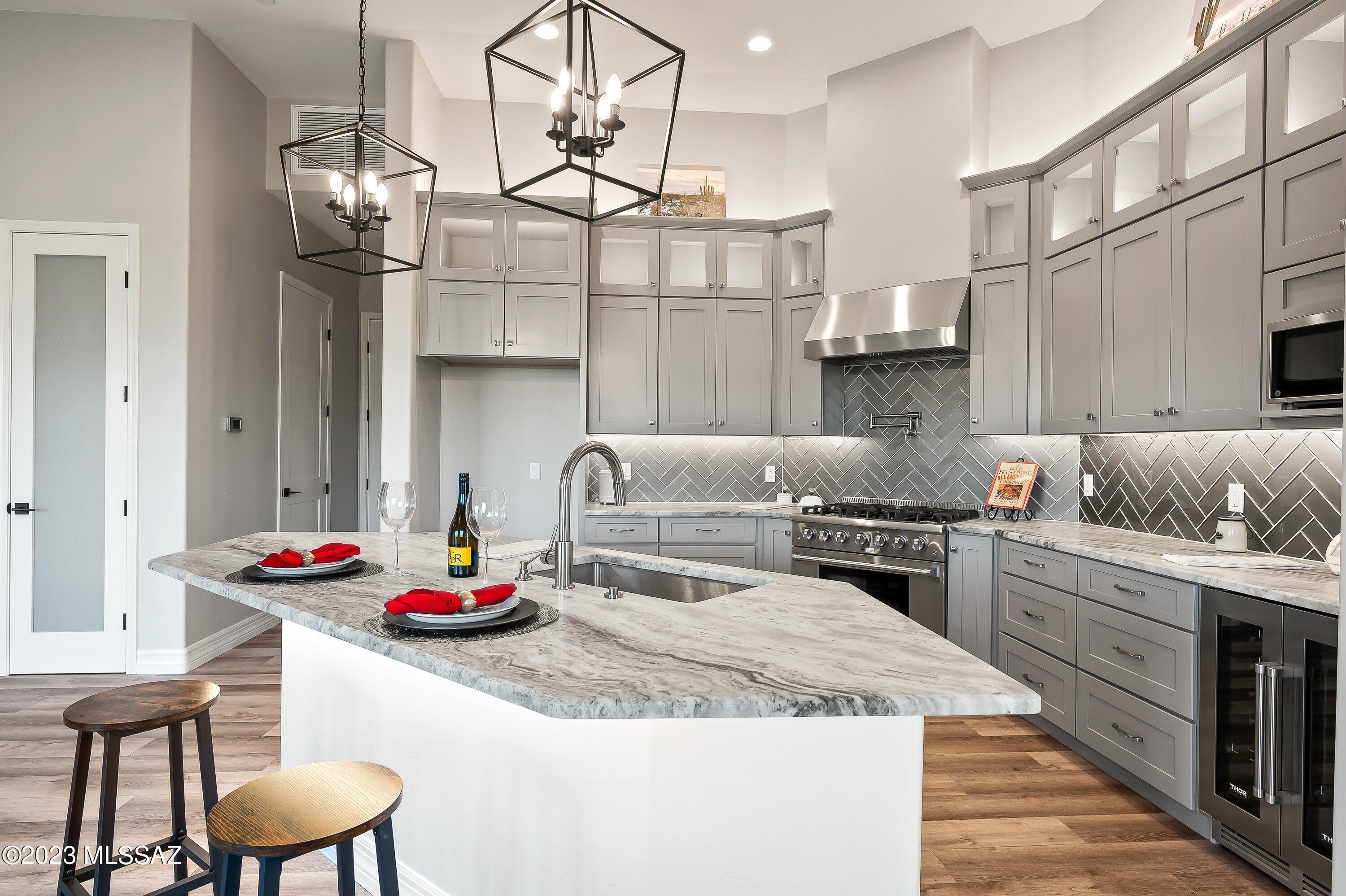 Coyote Creek (1-395) - Residential