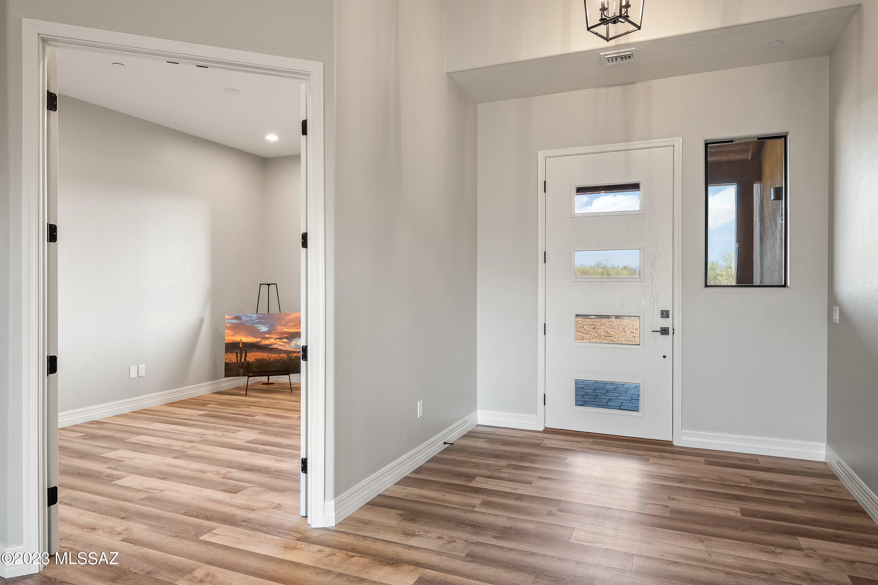 Coyote Creek (1-395) - Residential