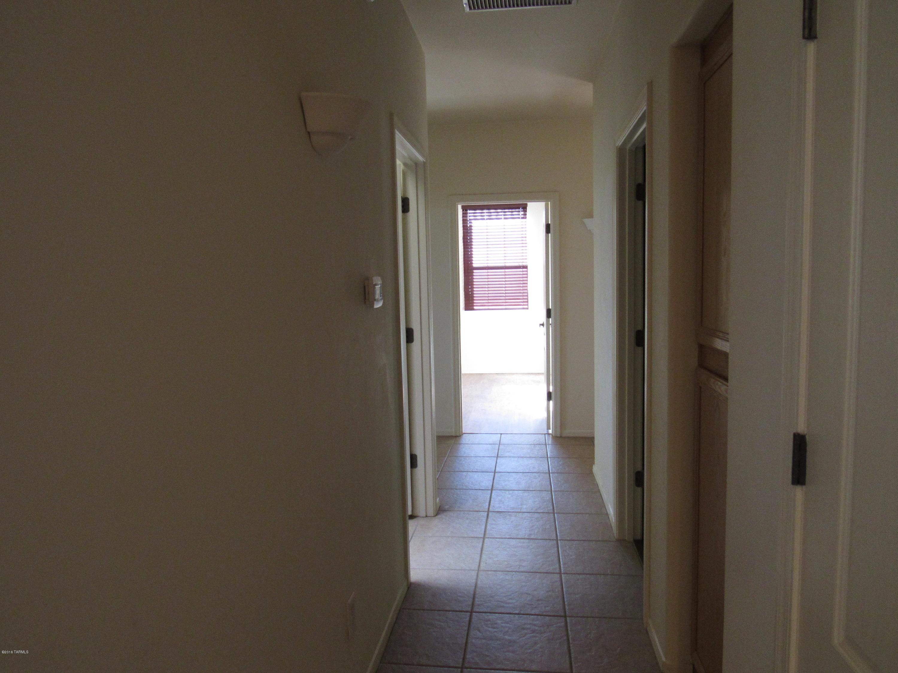 Eagle Point Estates (1-212) - Residential Lease