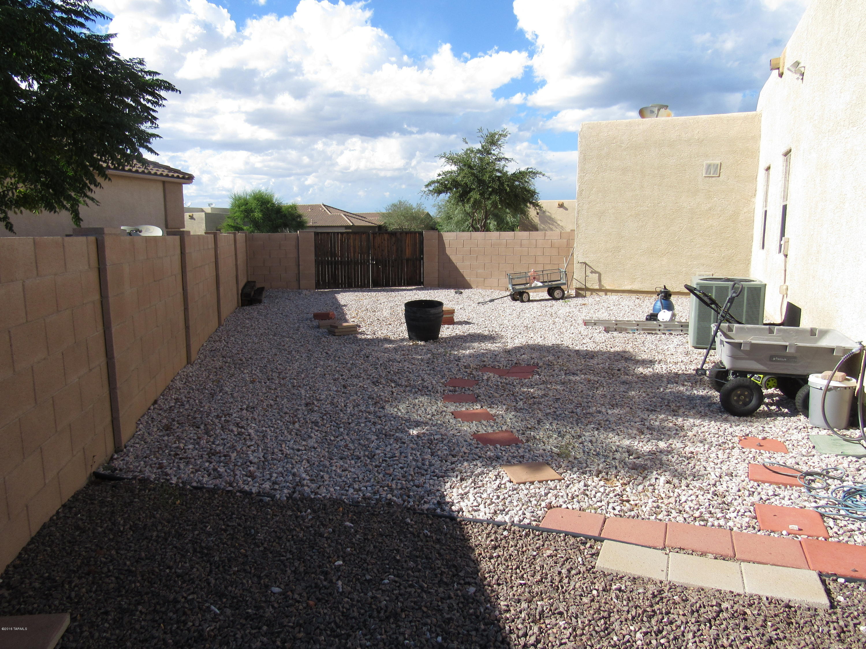 Eagle Point Estates (1-212) - Residential Lease