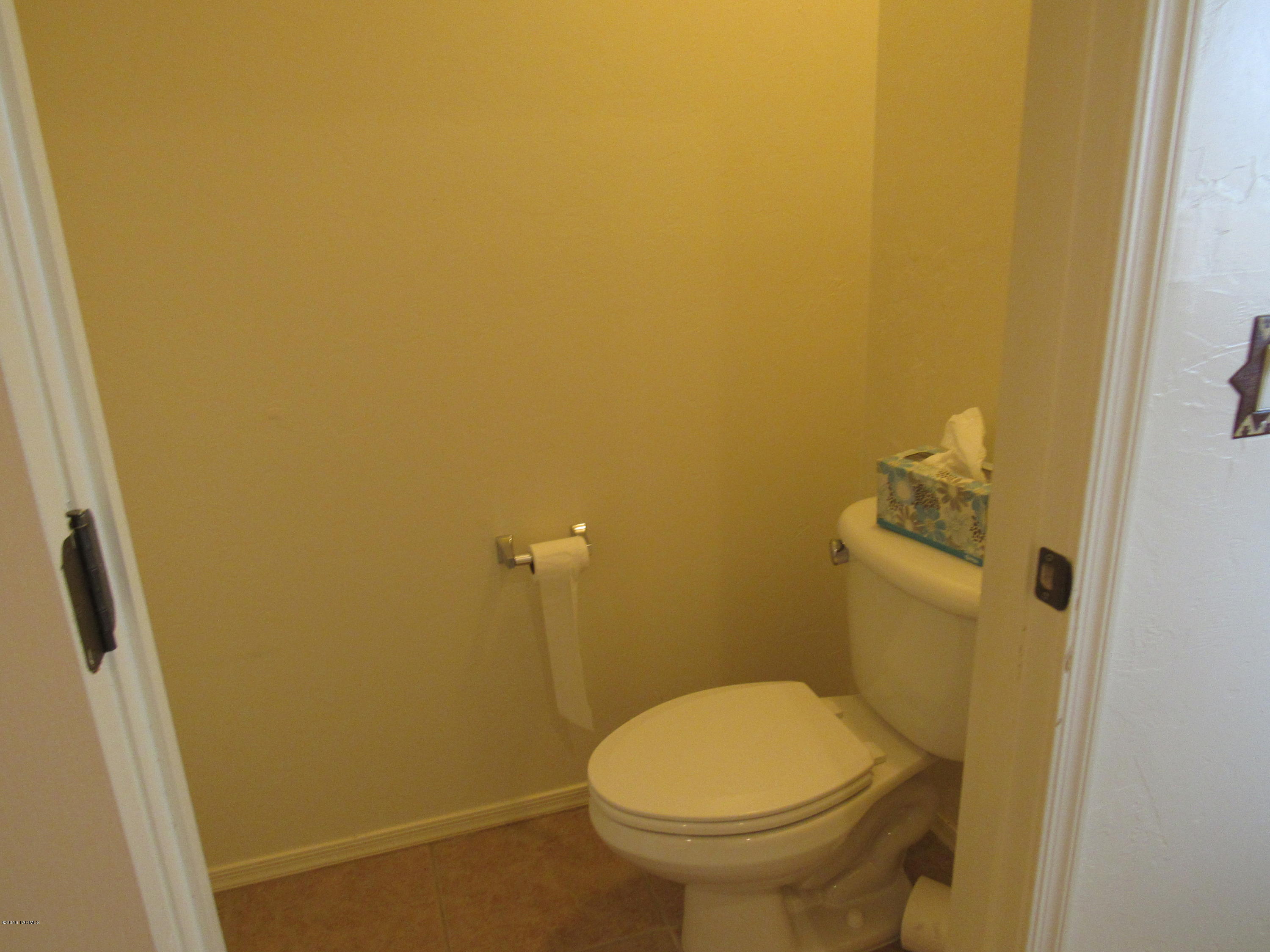 Eagle Point Estates (1-212) - Residential Lease
