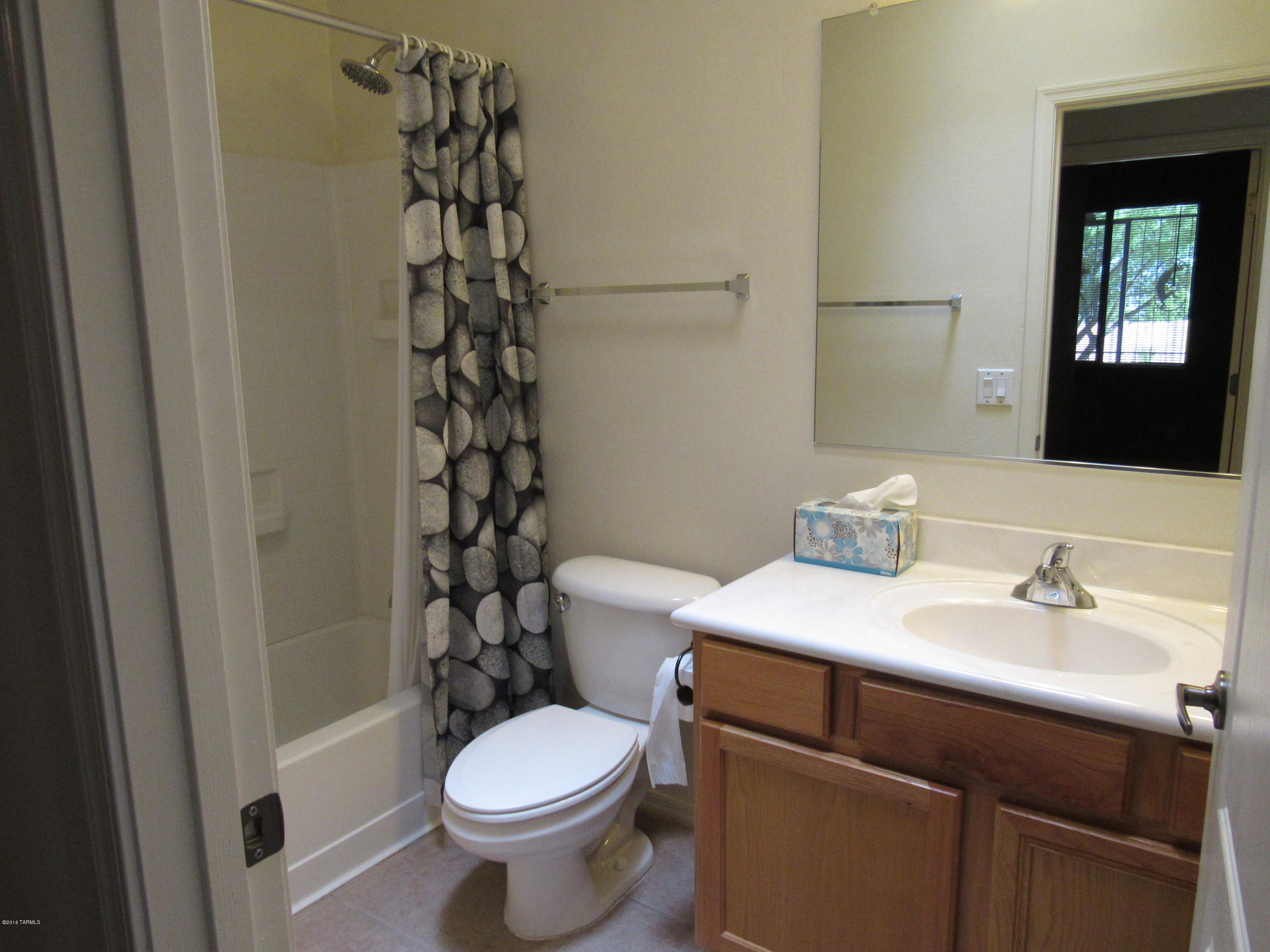 Eagle Point Estates (1-212) - Residential Lease