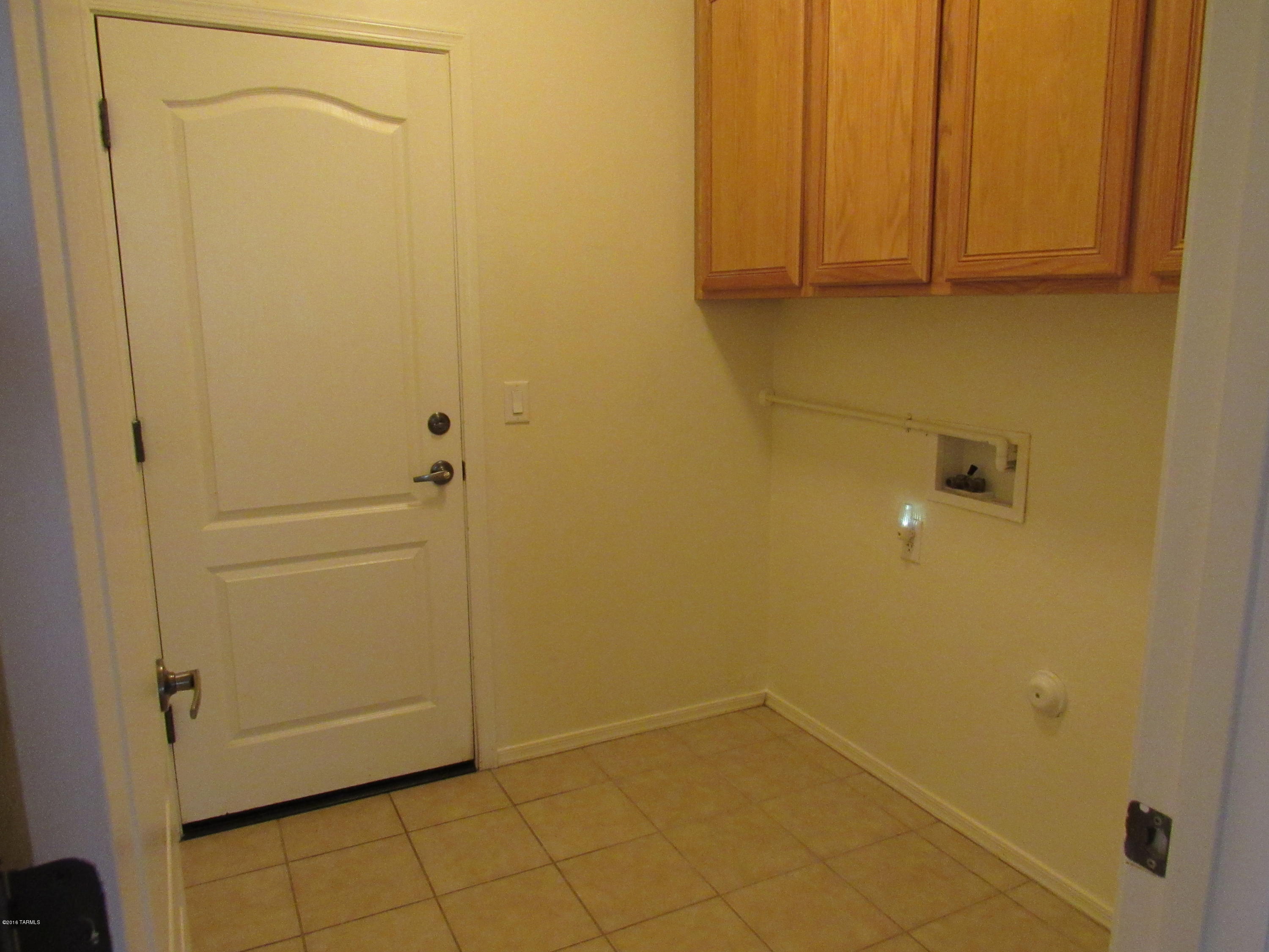 Eagle Point Estates (1-212) - Residential Lease