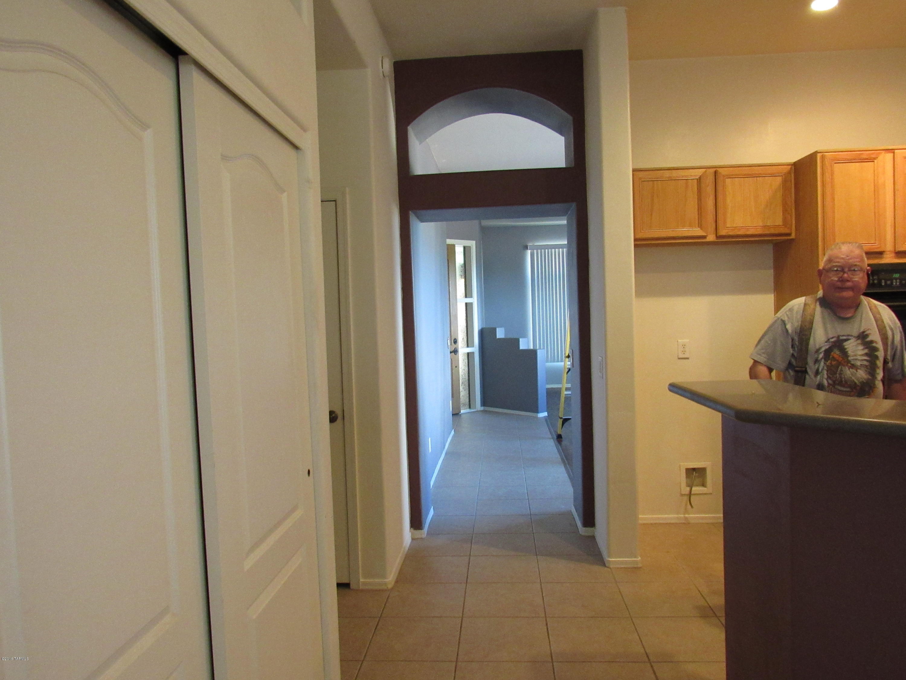 Eagle Point Estates (1-212) - Residential Lease