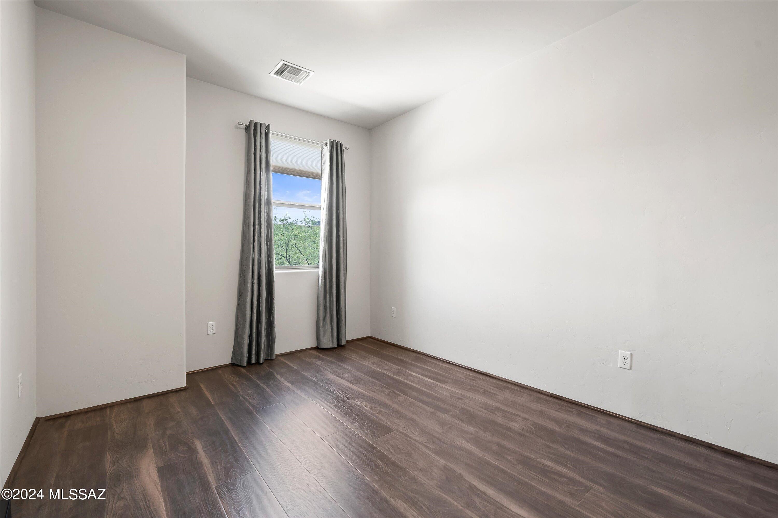 Miramonte At Glenn SQ20133580243 - Residential