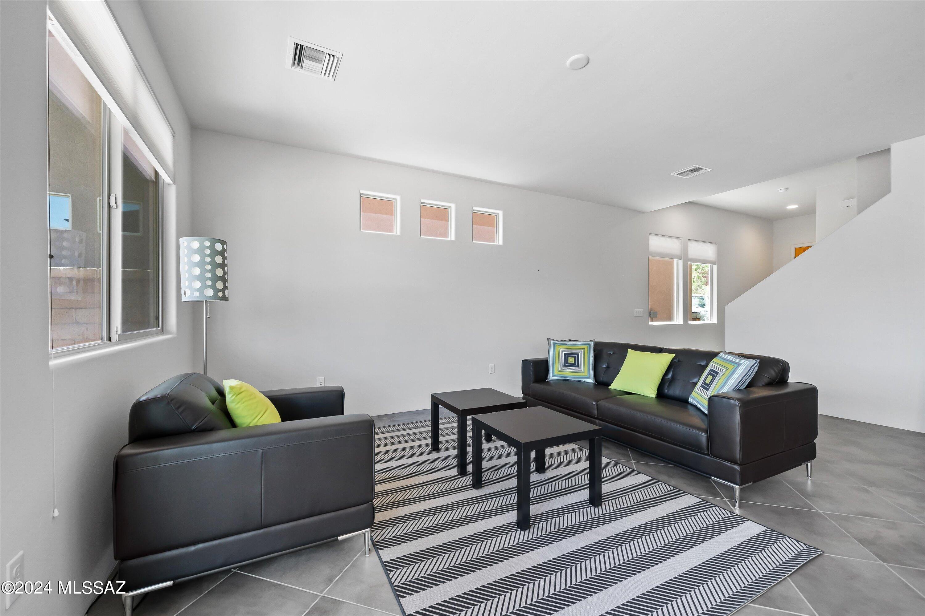 Miramonte At Glenn SQ20133580243 - Residential