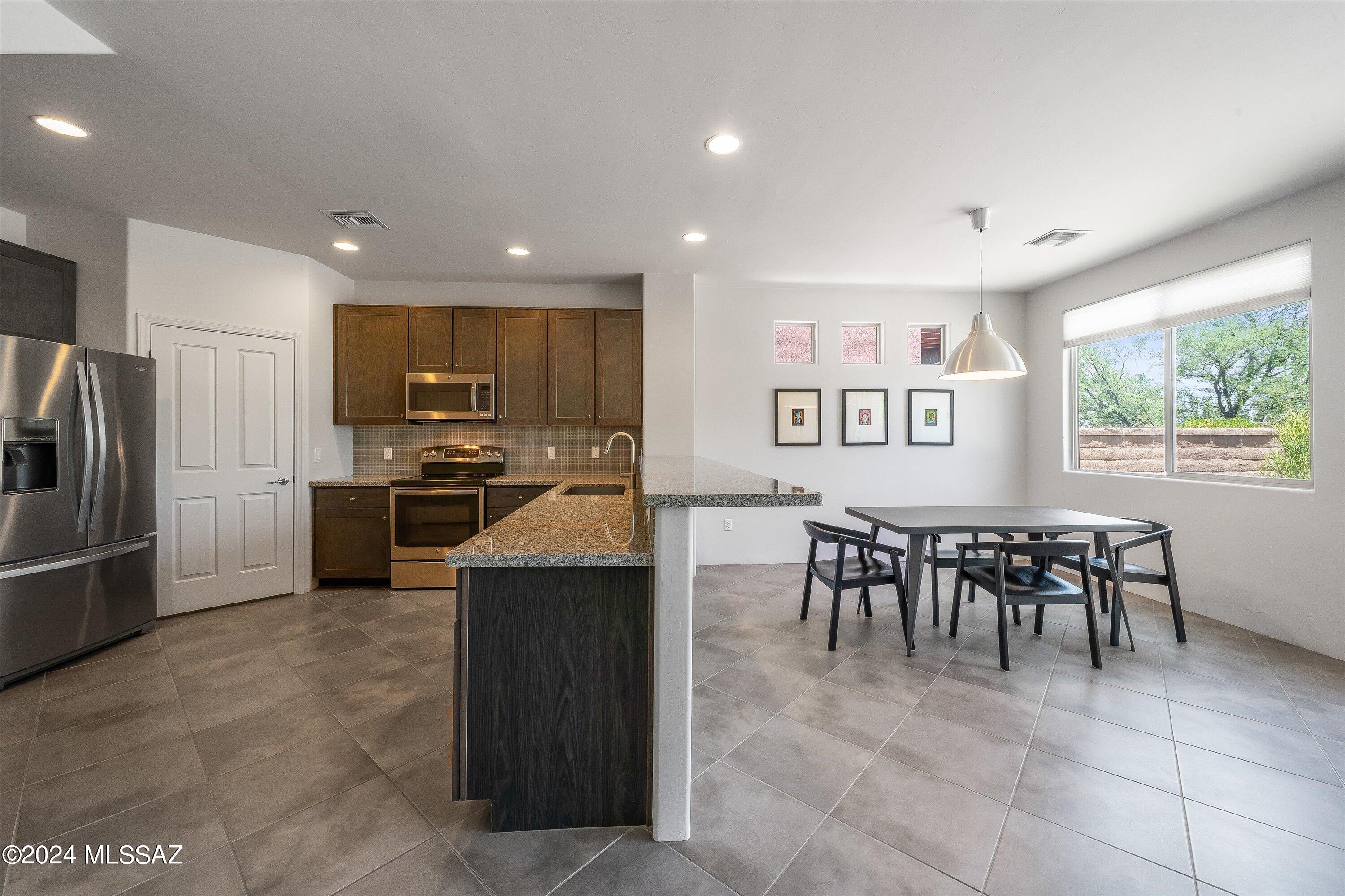 Miramonte At Glenn SQ20133580243 - Residential