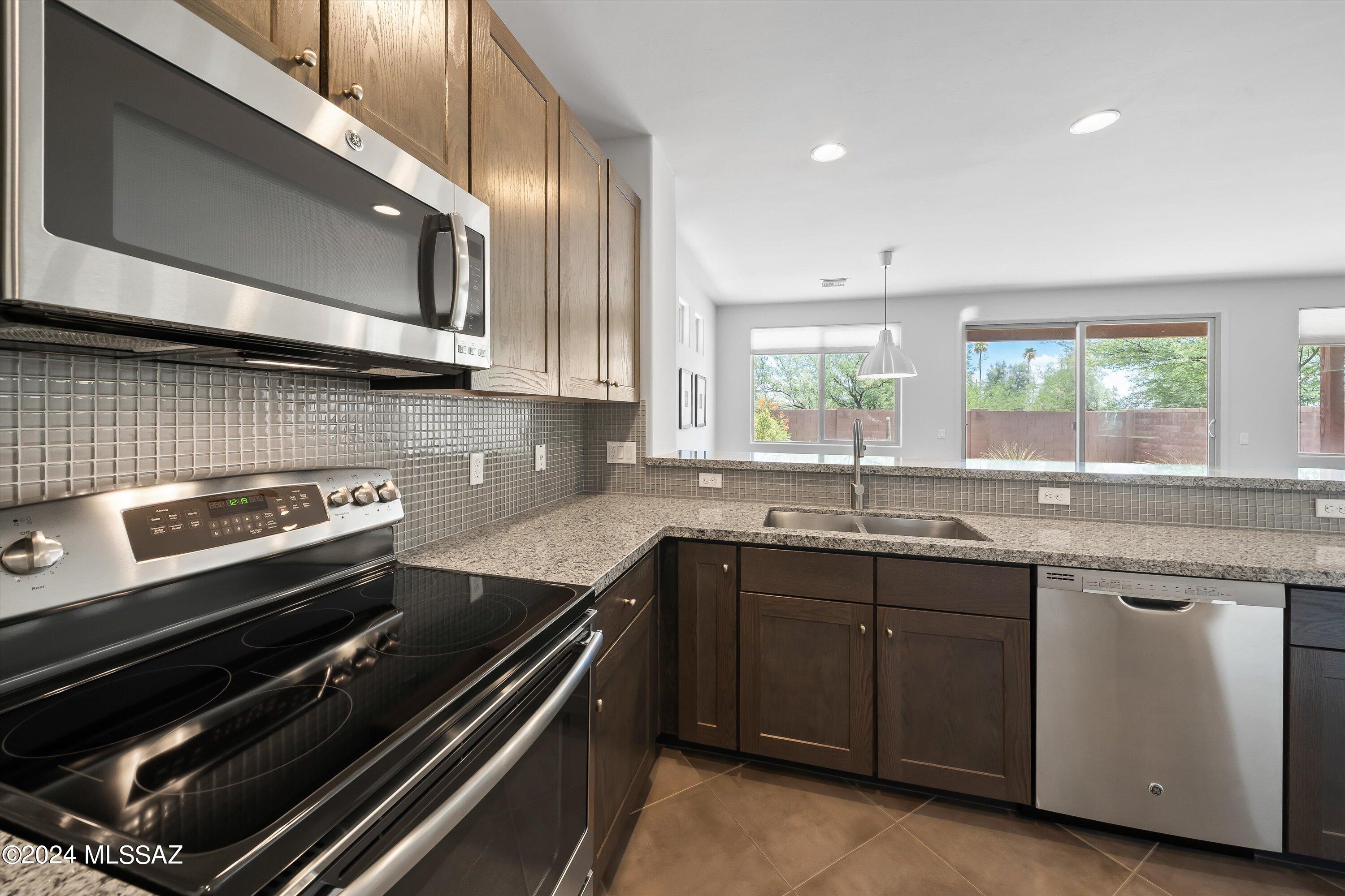 Miramonte At Glenn SQ20133580243 - Residential
