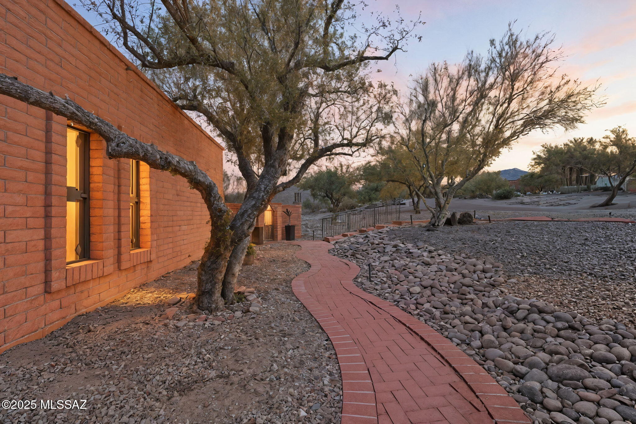 Sabino Vista Hills (159-224) - Residential