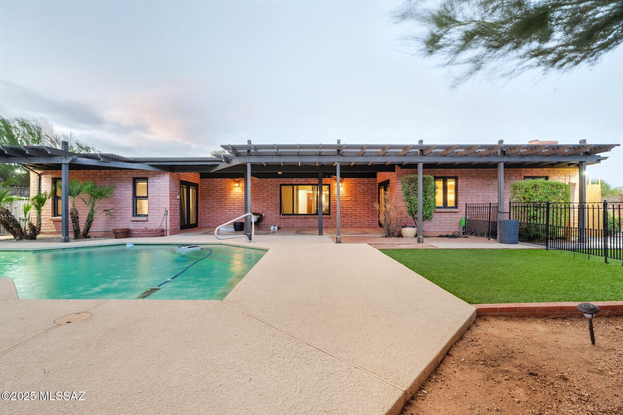 Sabino Vista Hills (159-224) - Residential