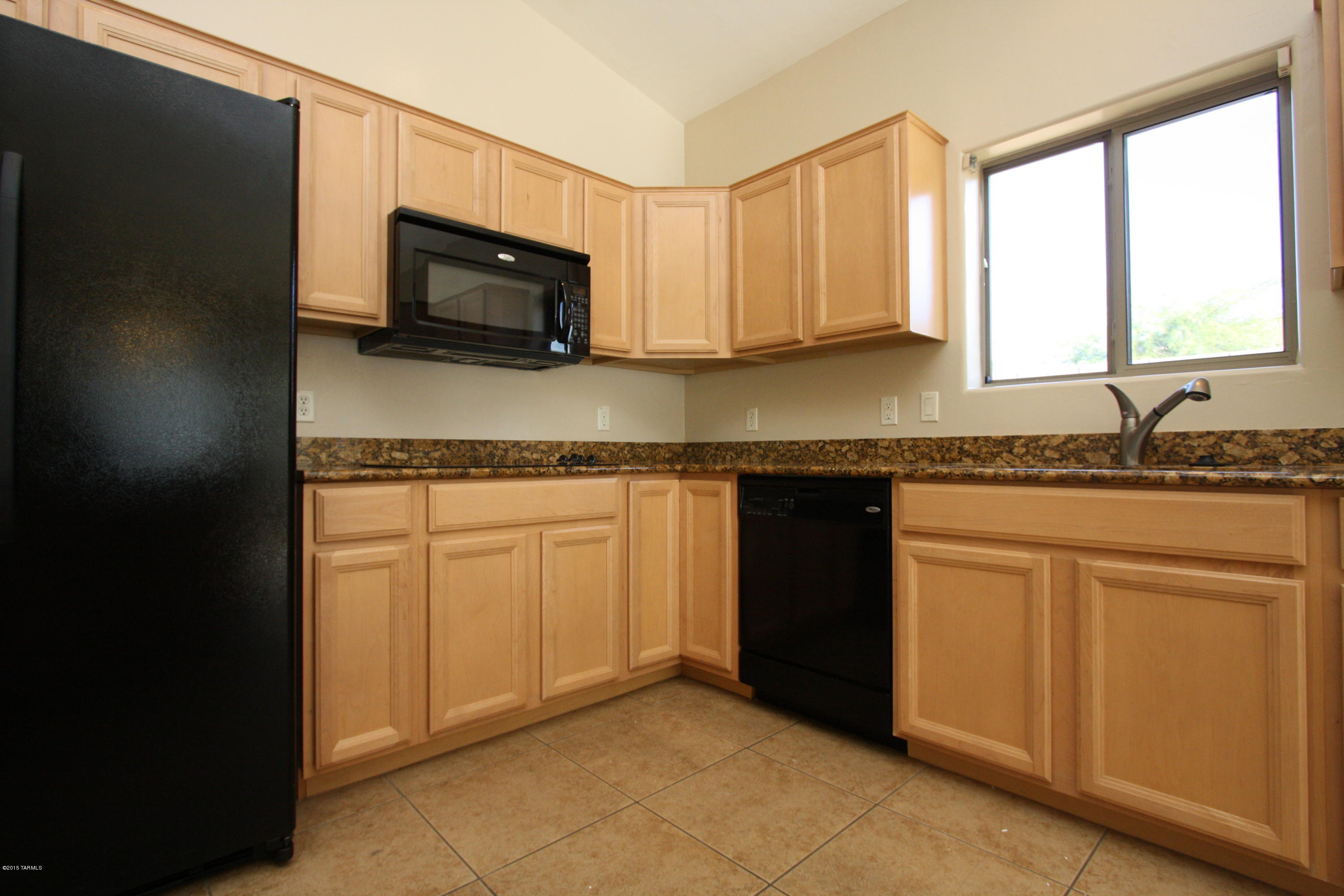 Tangerine Terrace (1-105) - Residential Lease