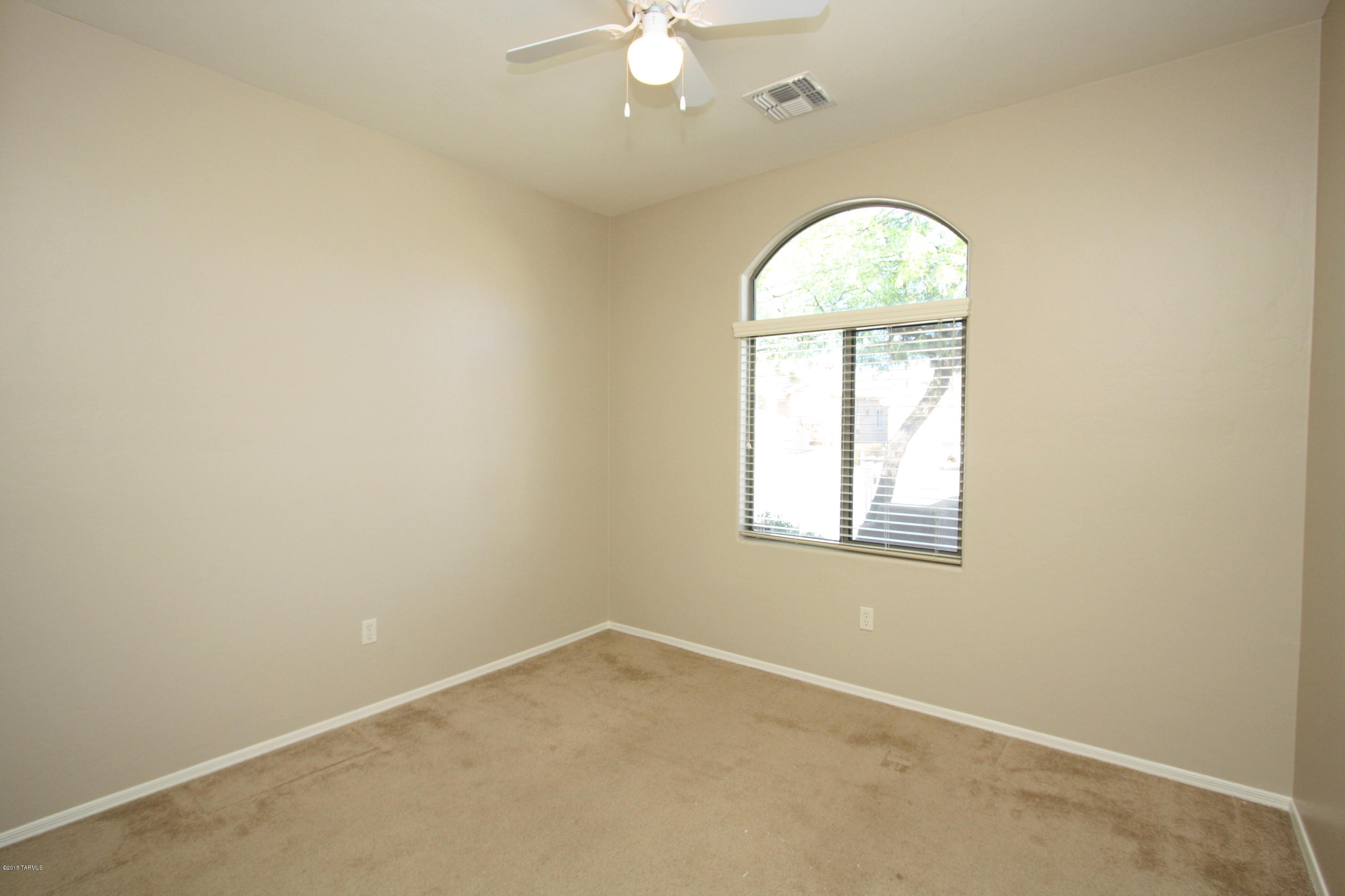 Tangerine Terrace (1-105) - Residential Lease