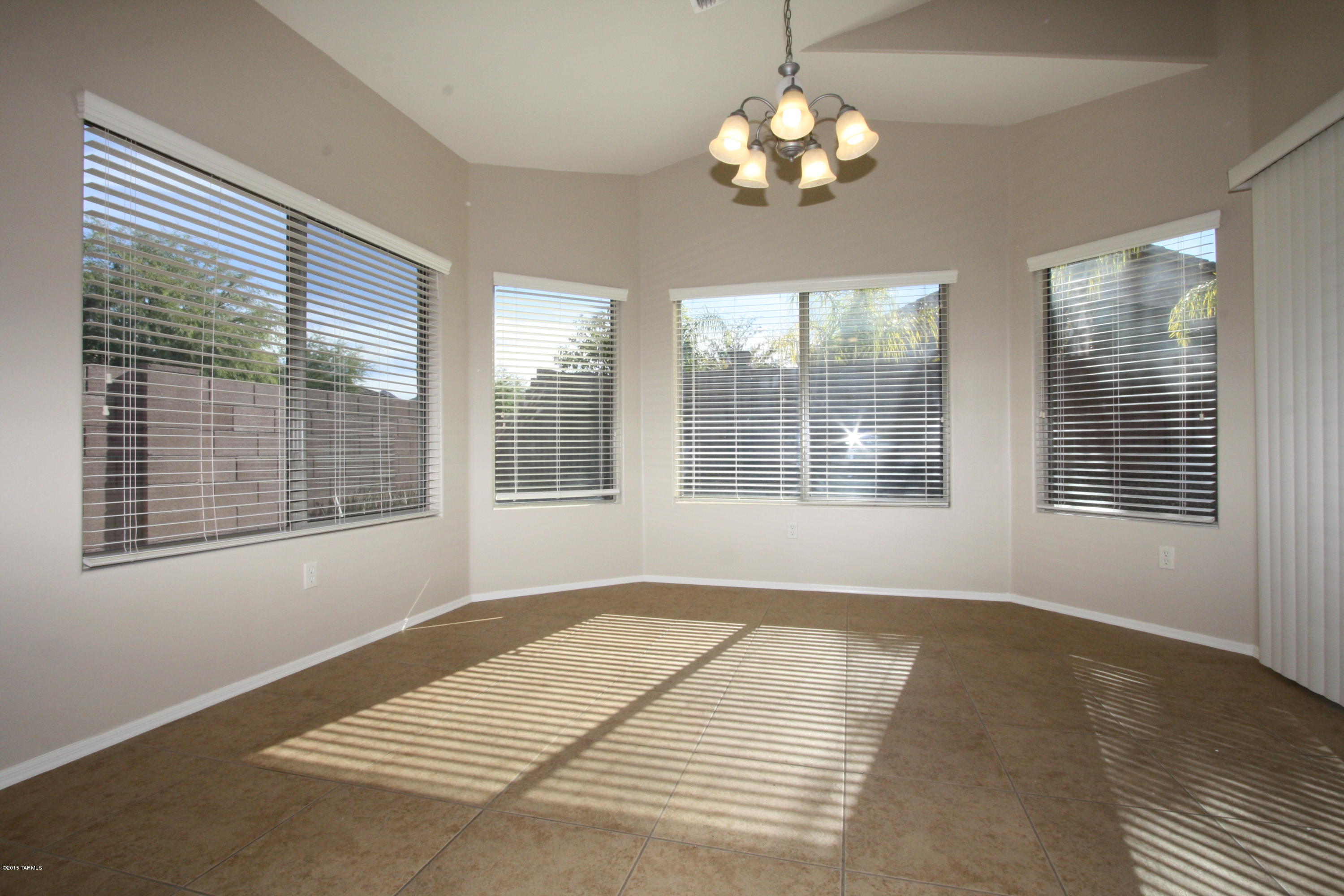 Tangerine Terrace (1-105) - Residential Lease