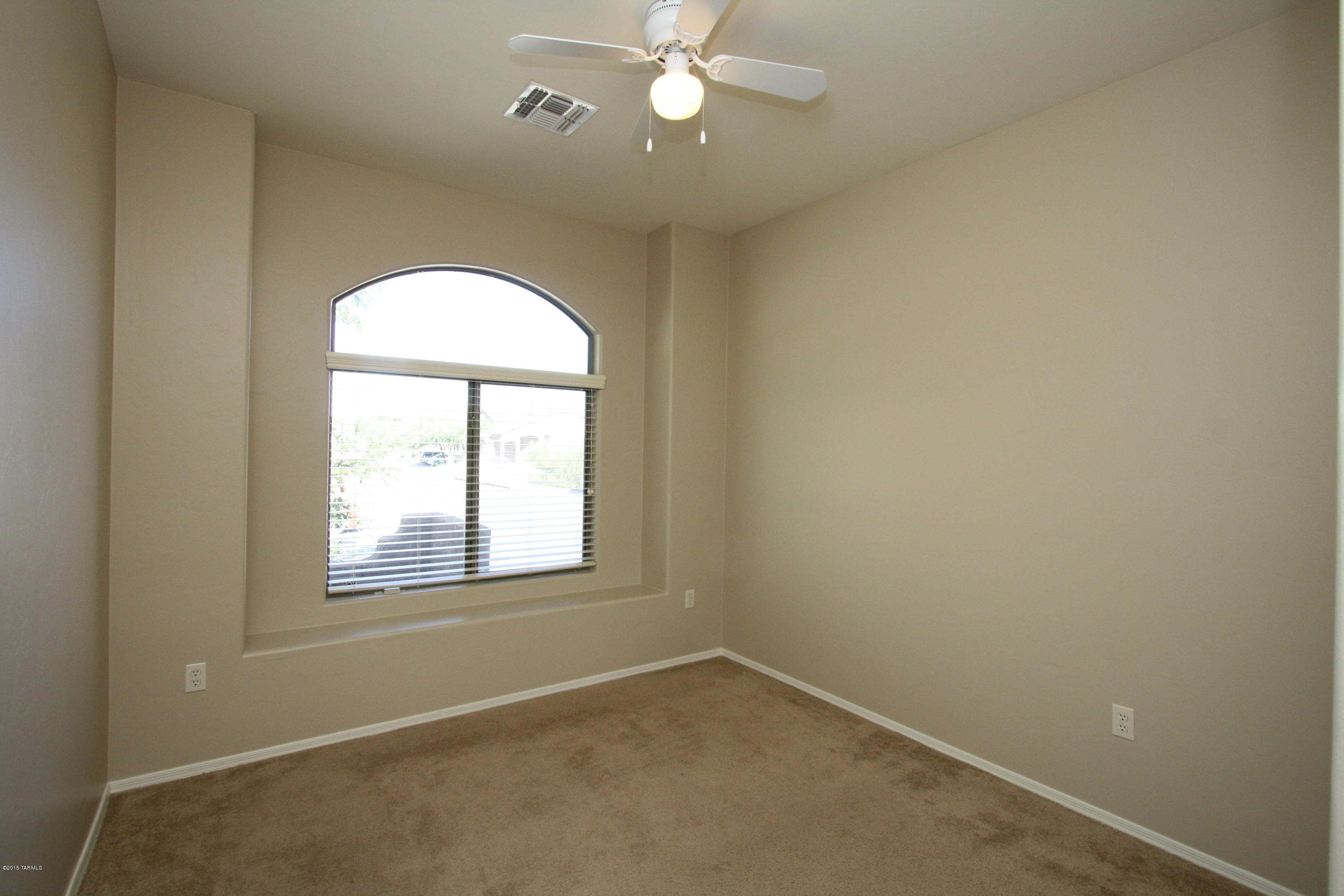 Tangerine Terrace (1-105) - Residential Lease