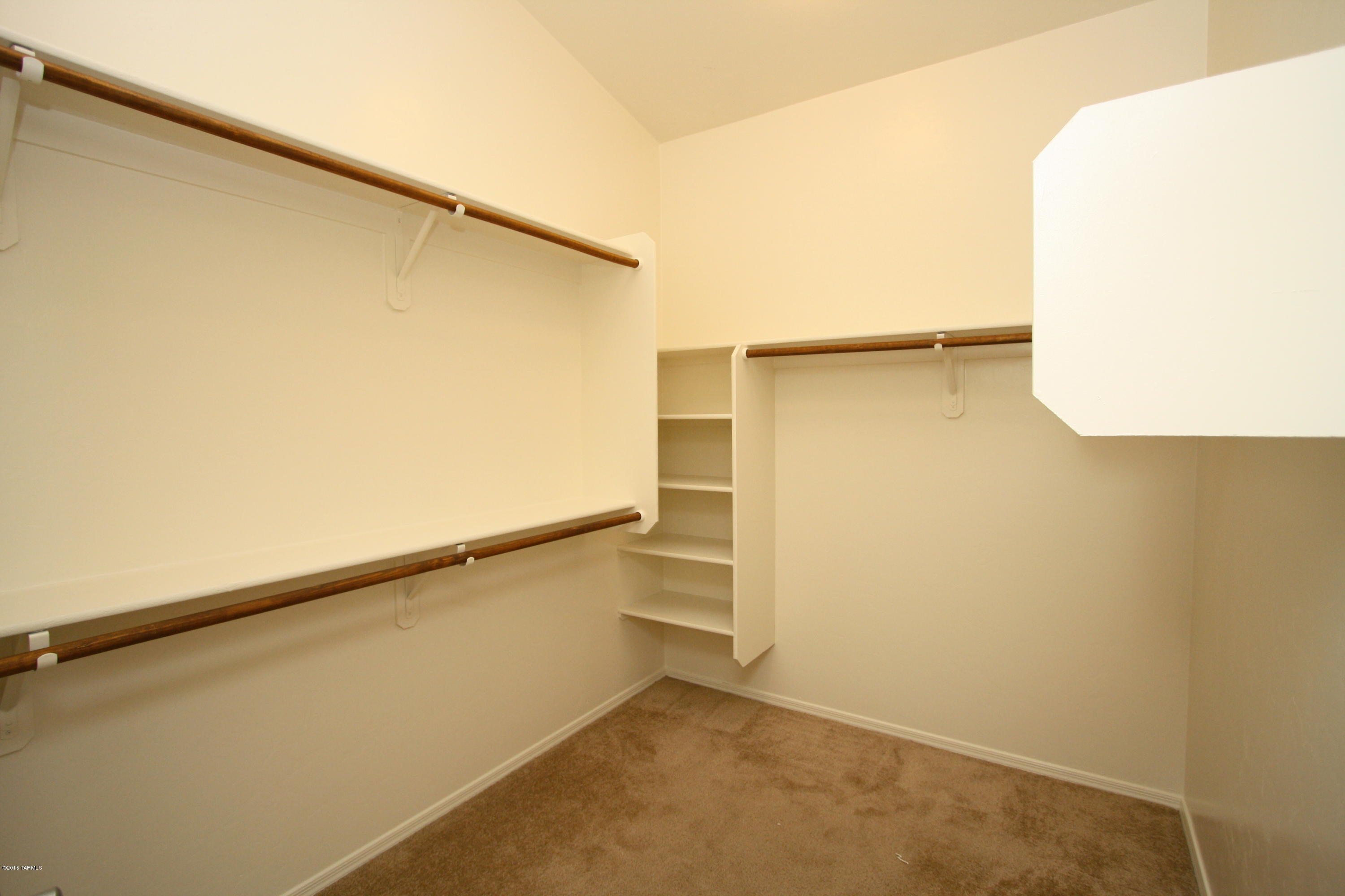 Tangerine Terrace (1-105) - Residential Lease