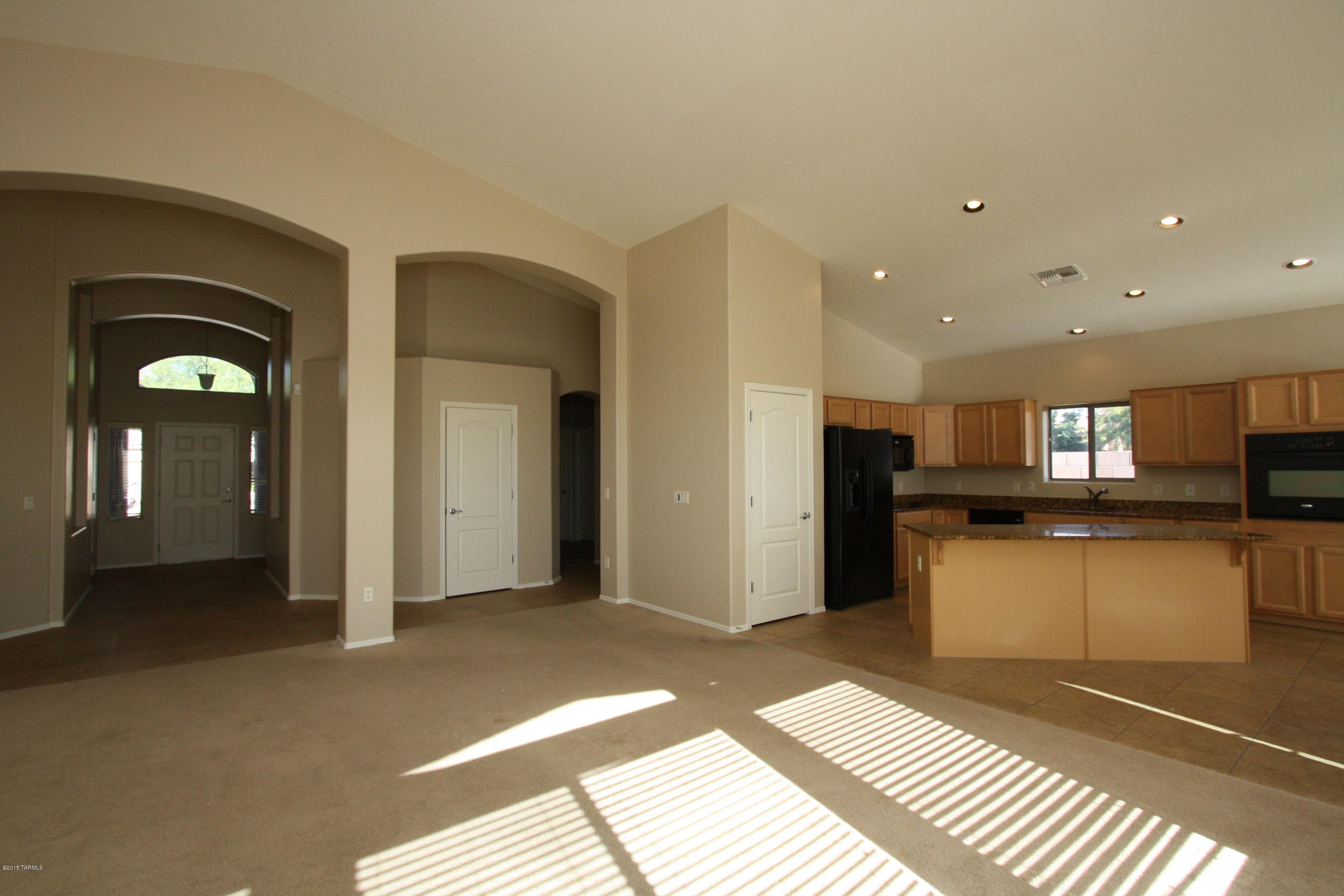 Tangerine Terrace (1-105) - Residential Lease