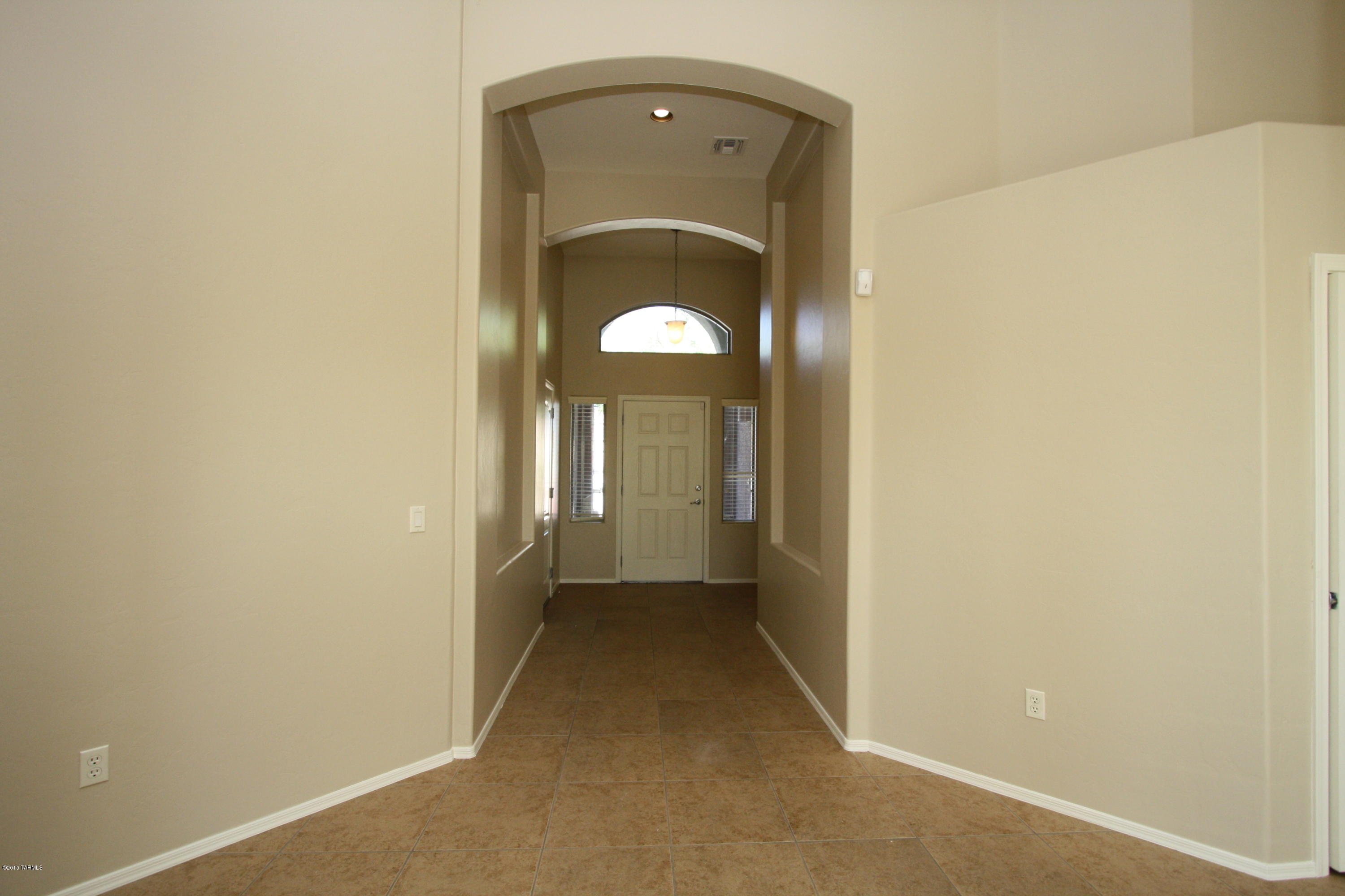 Tangerine Terrace (1-105) - Residential Lease