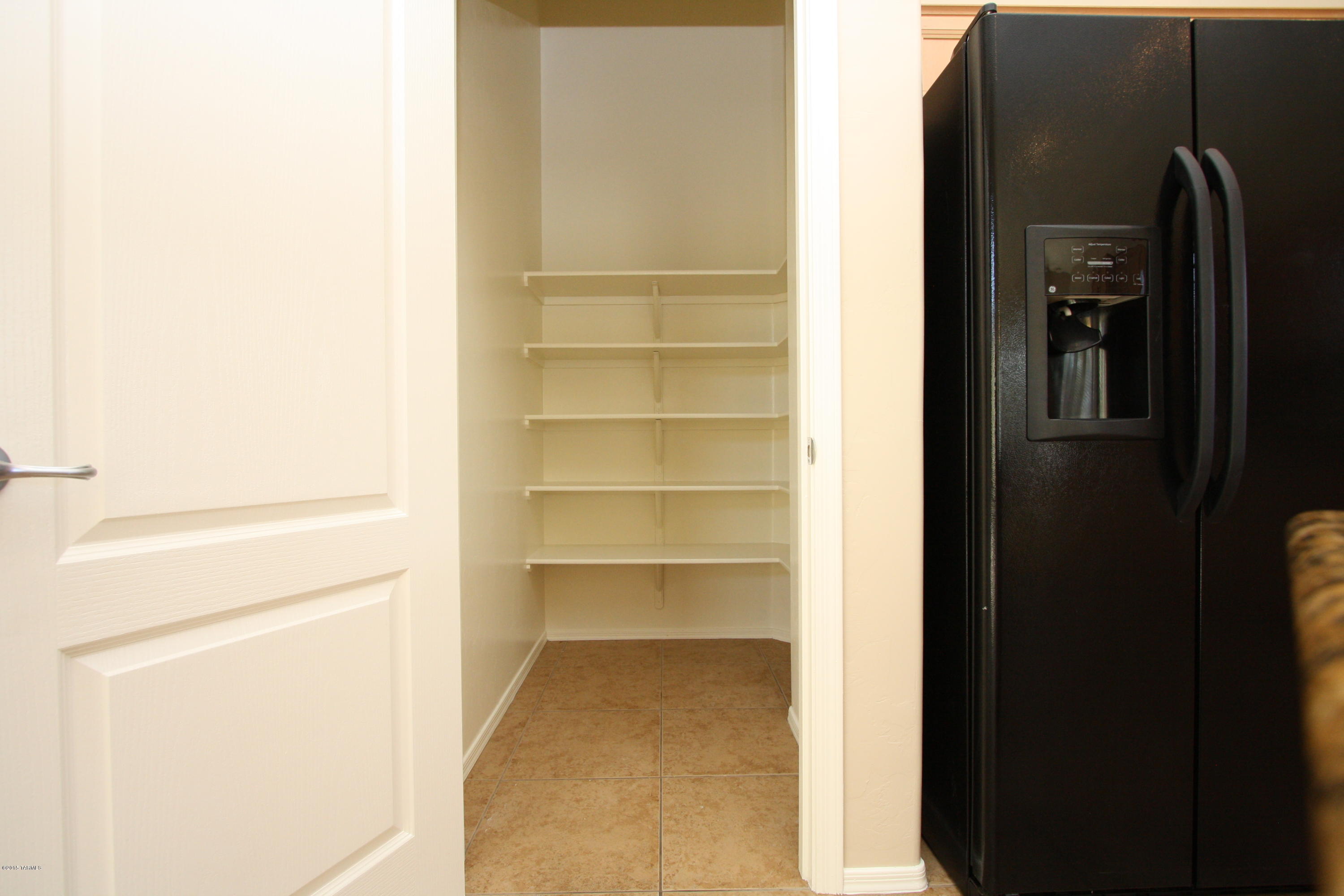 Tangerine Terrace (1-105) - Residential Lease