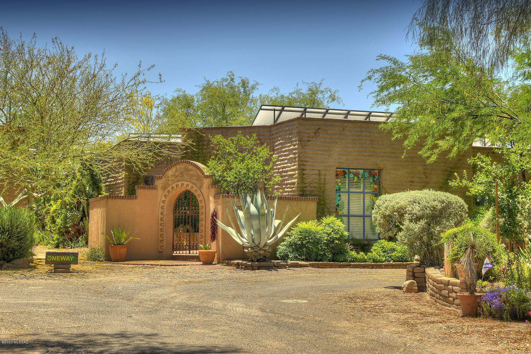 Fort Lowell Place (1-12) - Residential