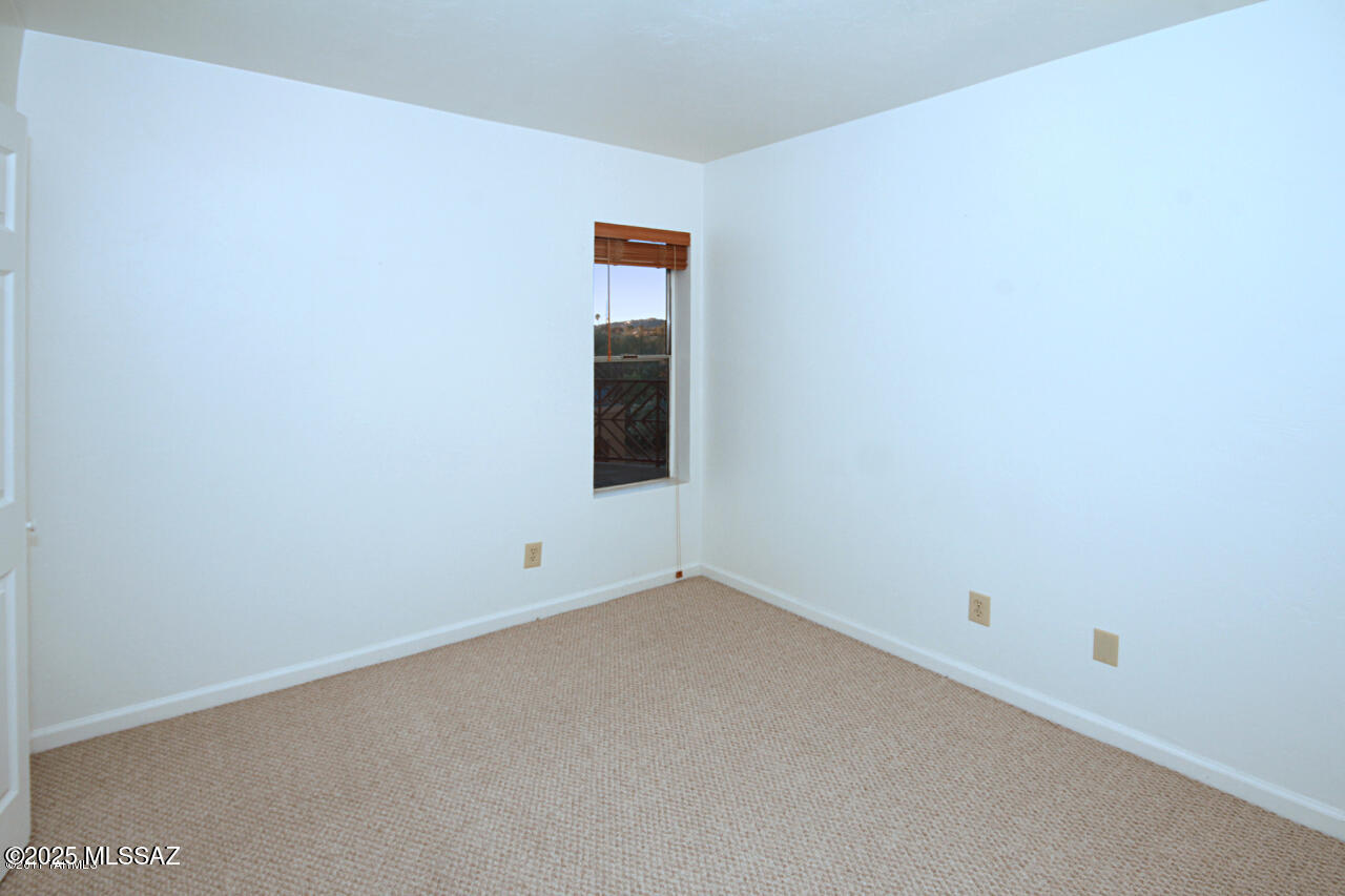 Reflections in the Catalina Condominium - Residential Lease