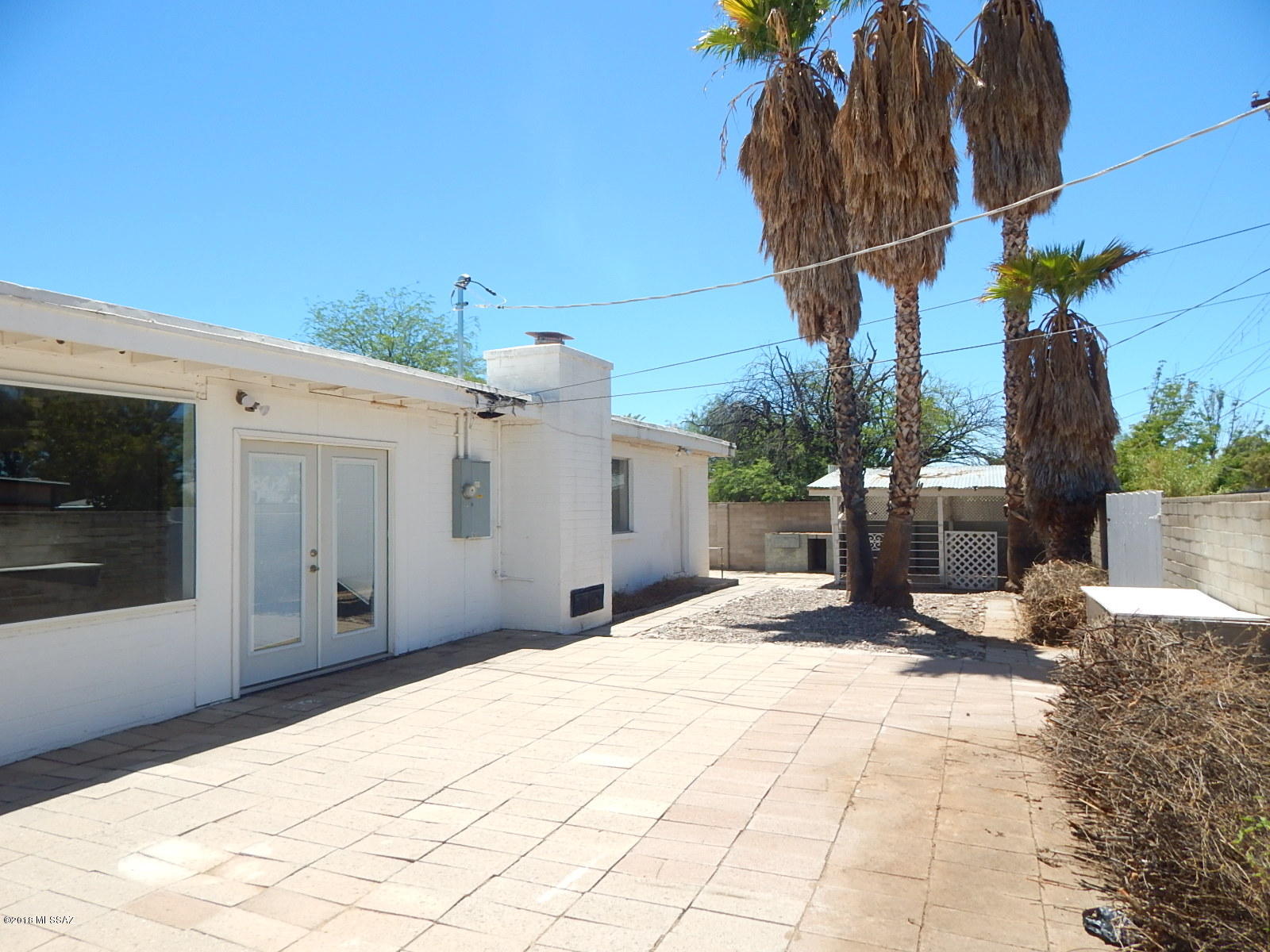 Douglas Terrace (1-69) - Residential