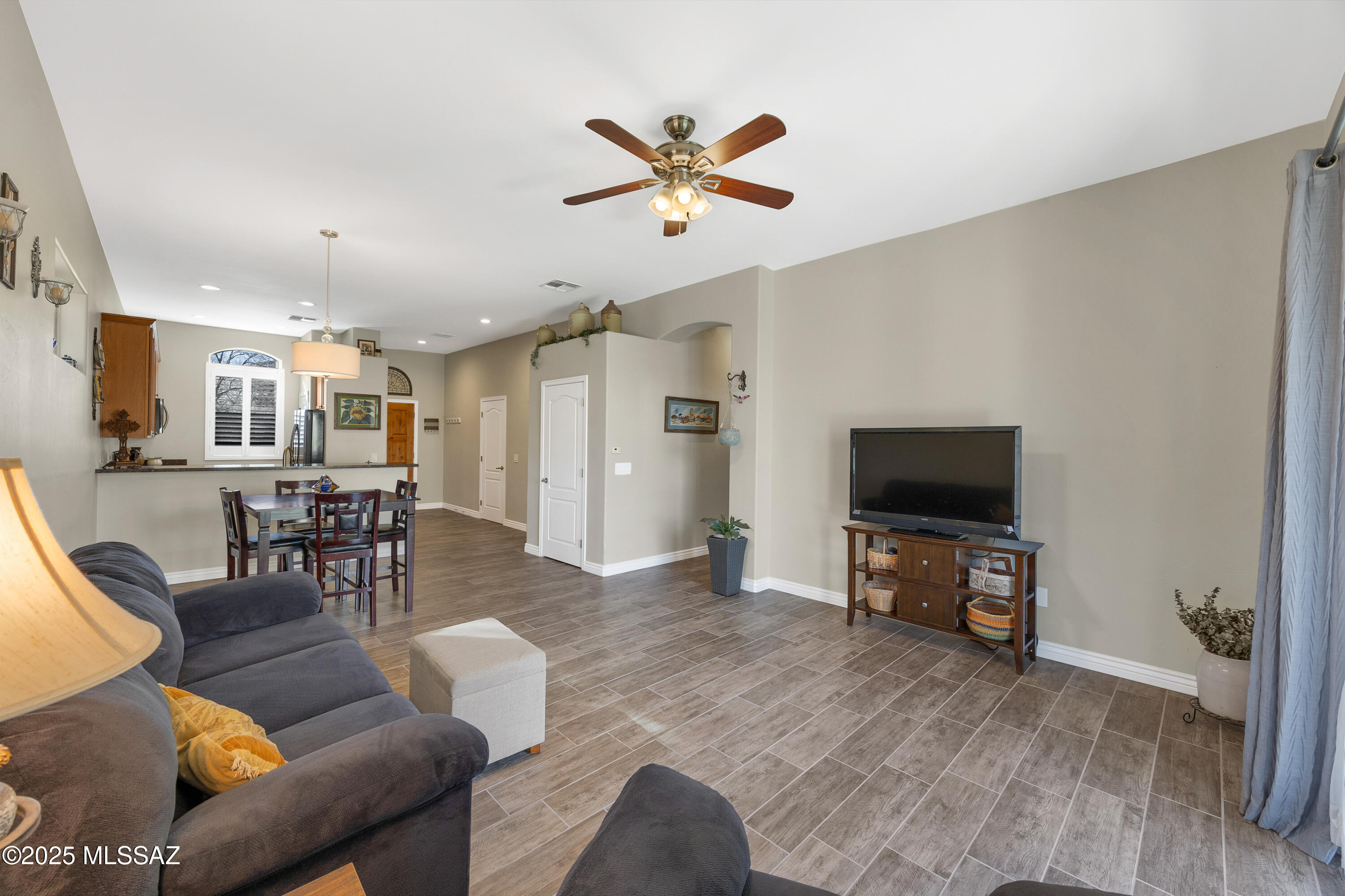Rancho Del Lago (101-206) - Residential