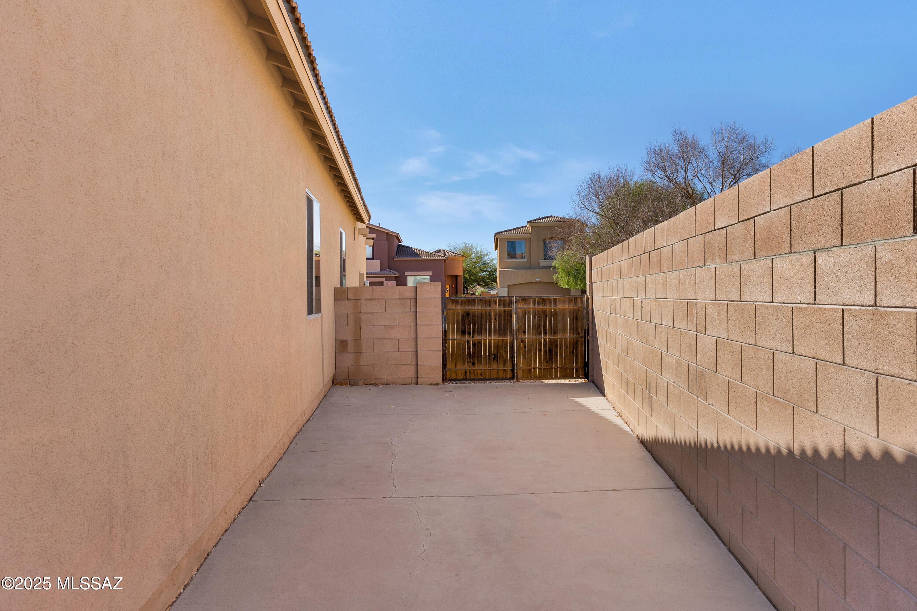 Rancho Del Lago (101-206) - Residential