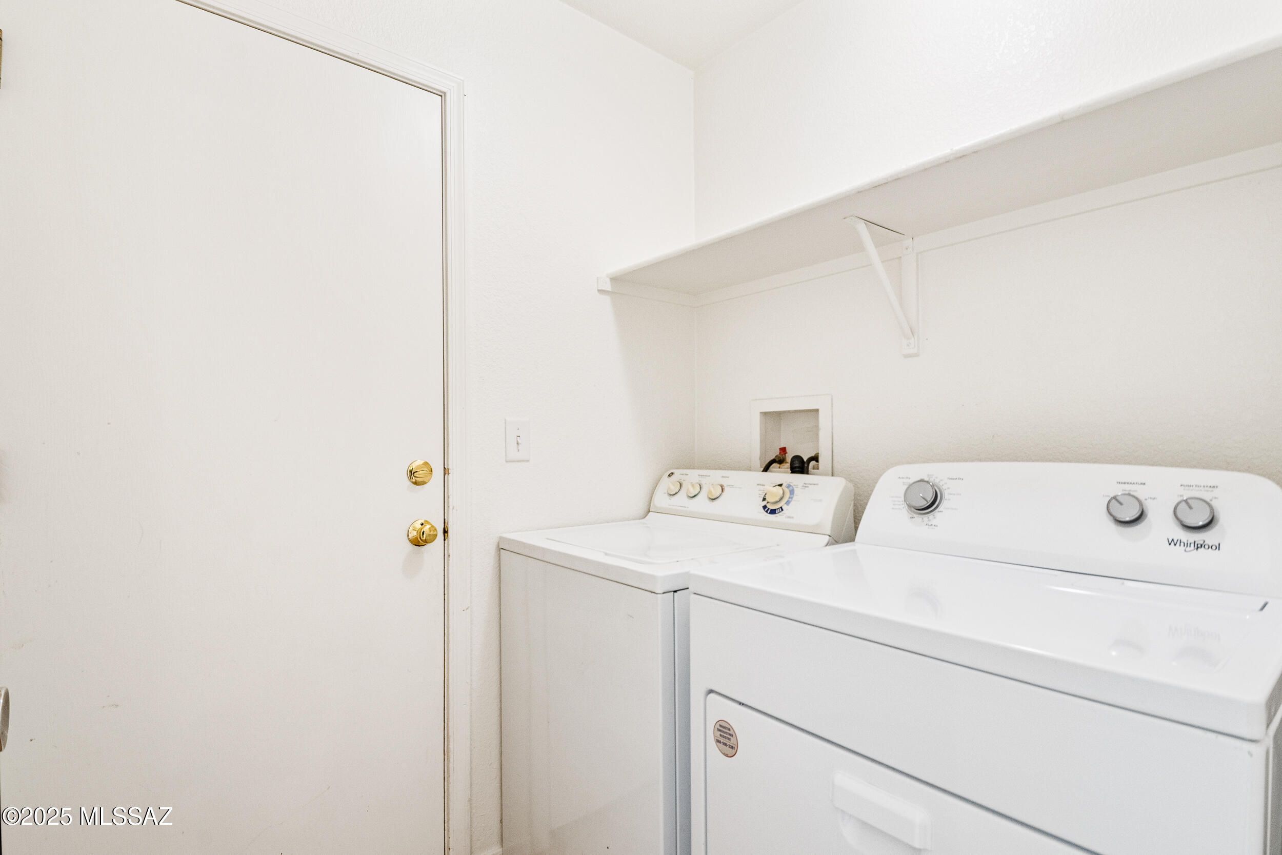 Silver Moon (1-101) - Residential