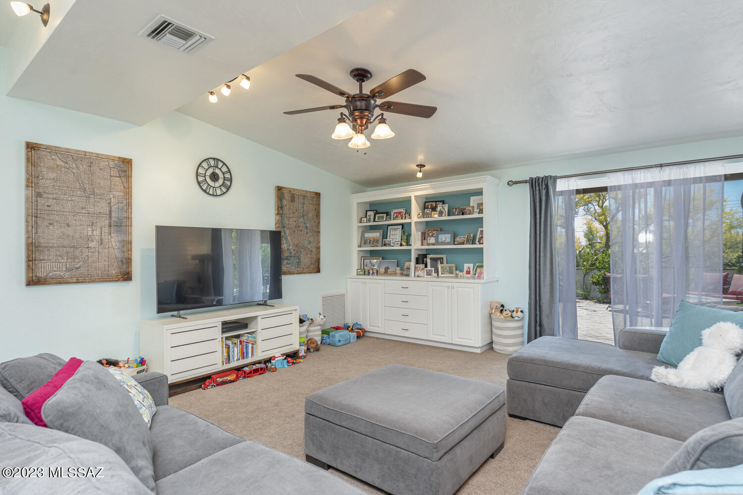 Westward Look Terrace - Residential