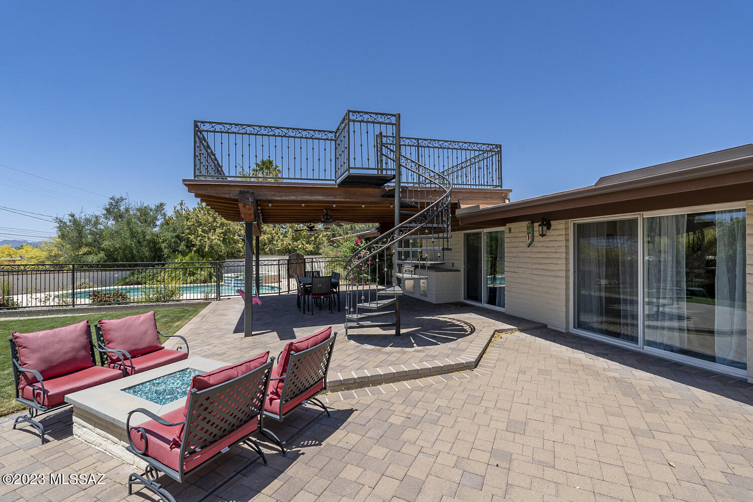 Westward Look Terrace - Residential