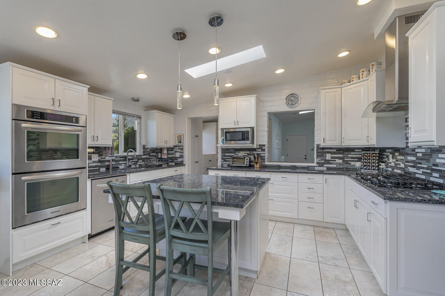 Westward Look Terrace - Residential