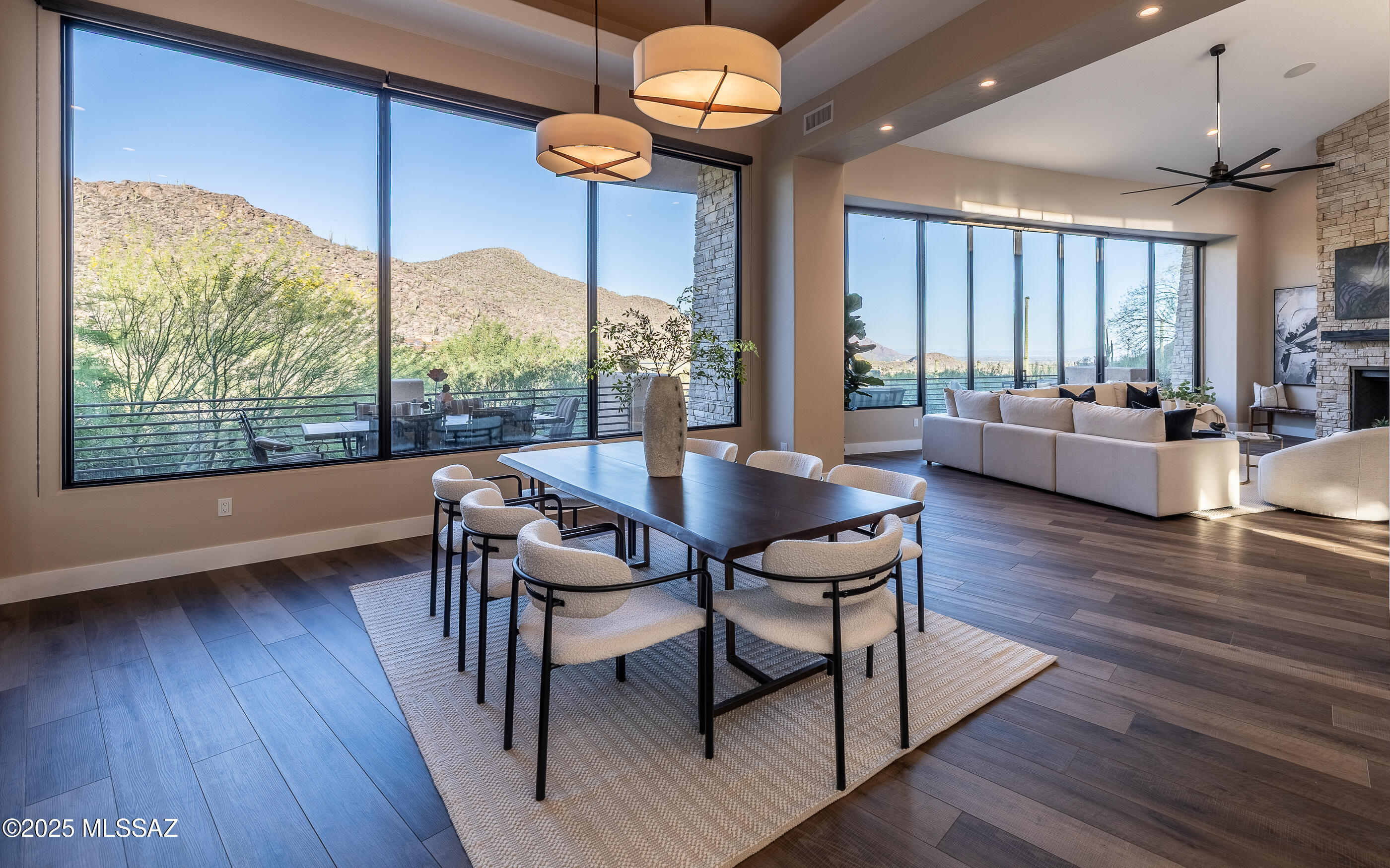 14091 N Horizon View Lane