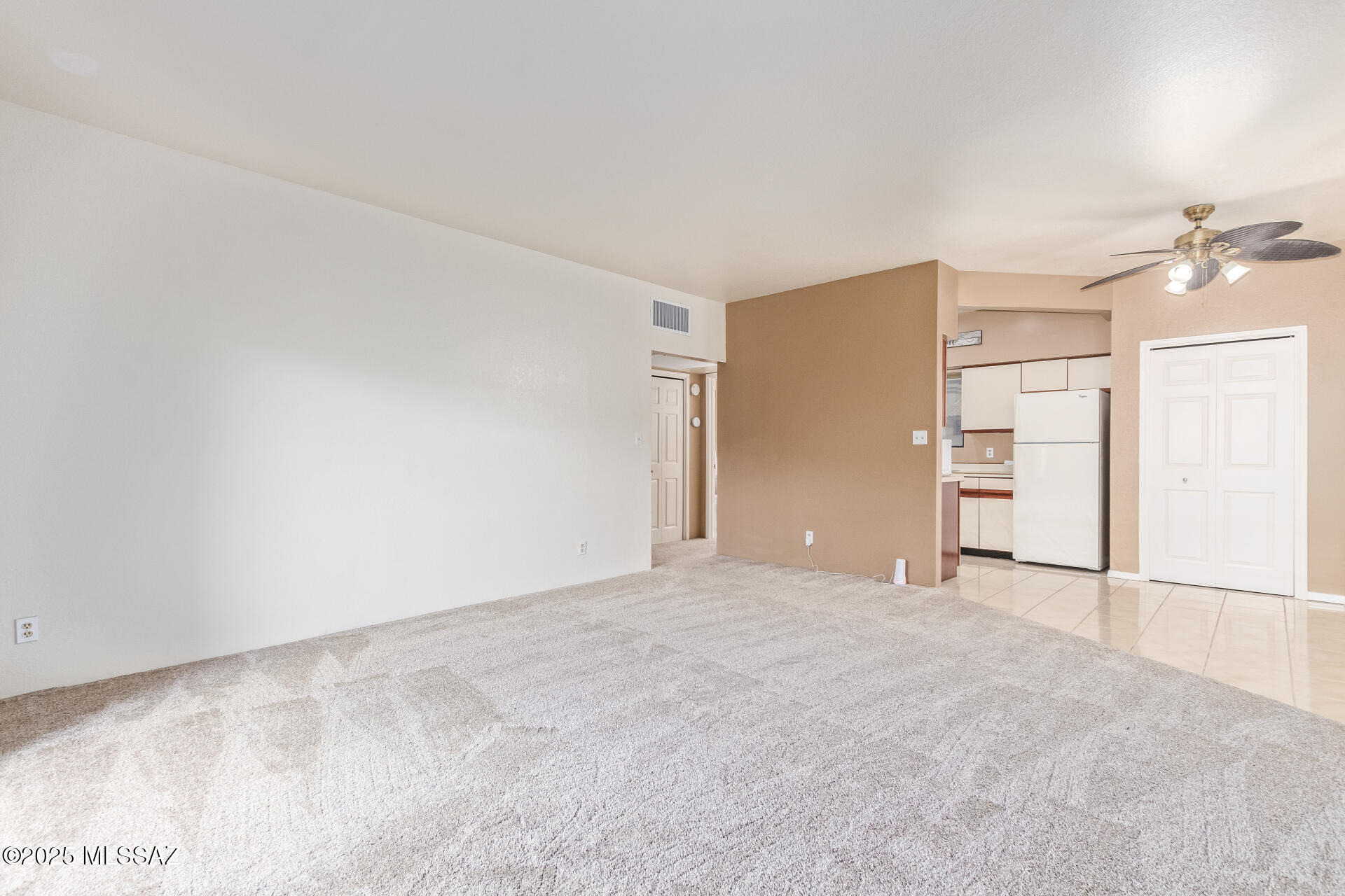 5500 N Valley View Road 207