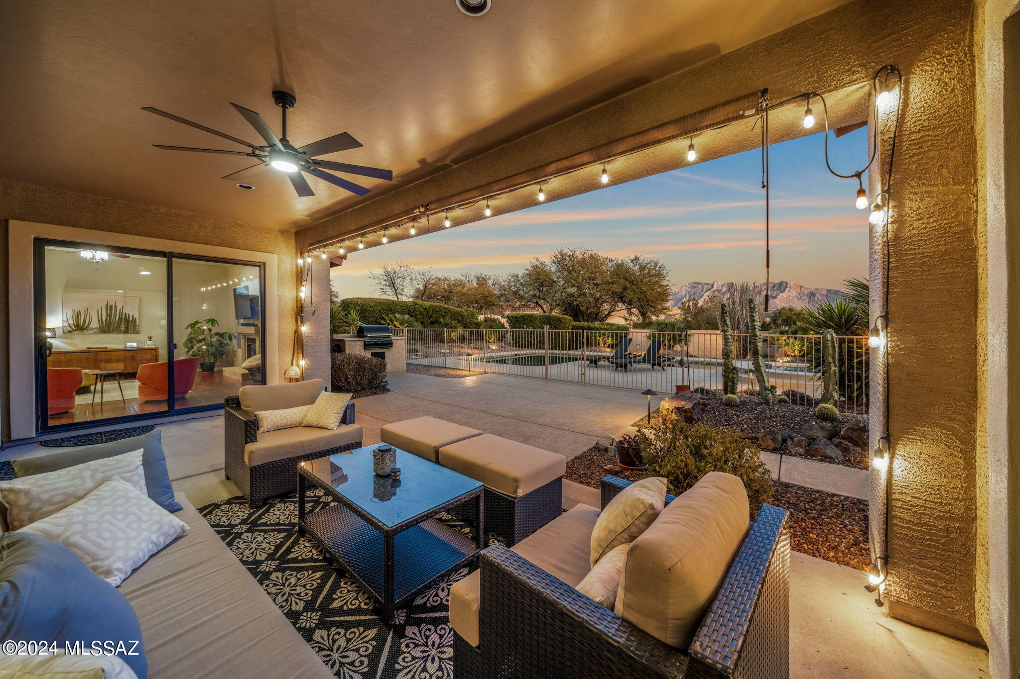 Mira Vista (1-60) - Residential