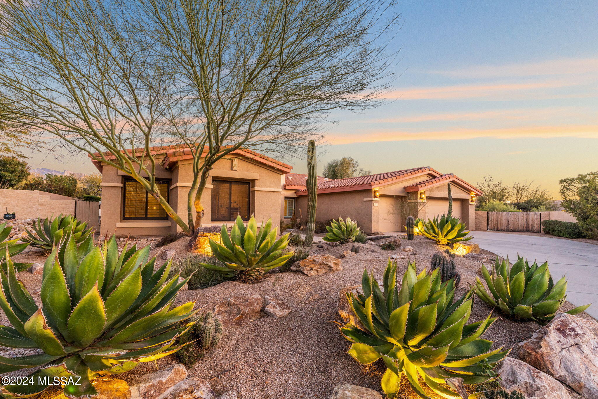 Mira Vista (1-60) - Residential
