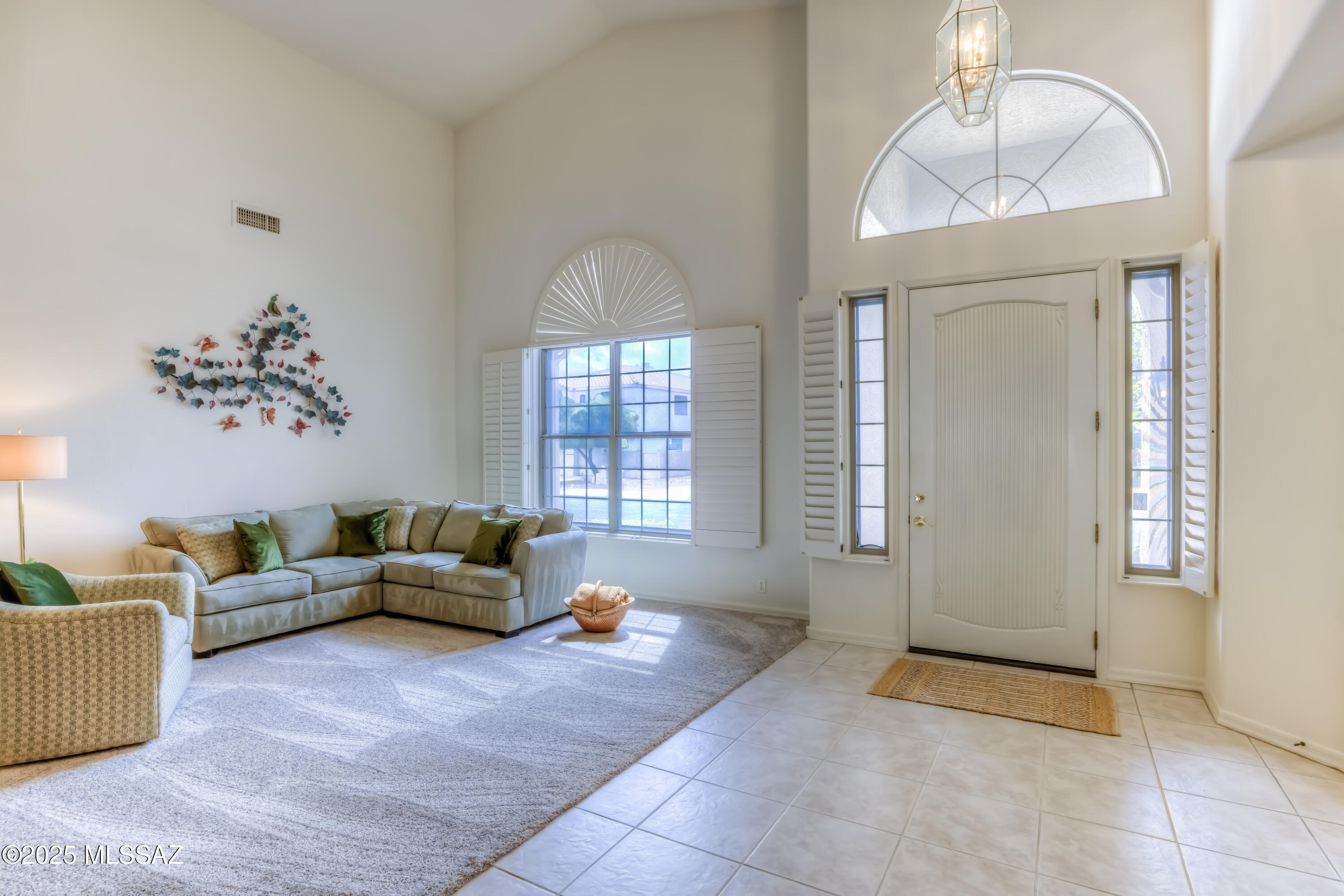 250 W Milbrae Springs Drive